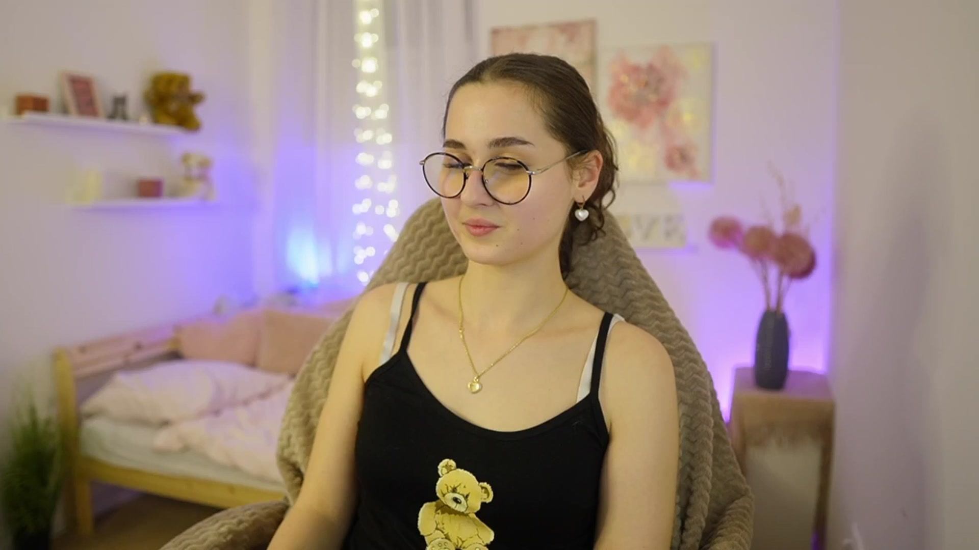 Gallery image thumbnail from Anita_Grey_'s myfreecams stream on, 02/12/2026, 22:24 image 2 of 20