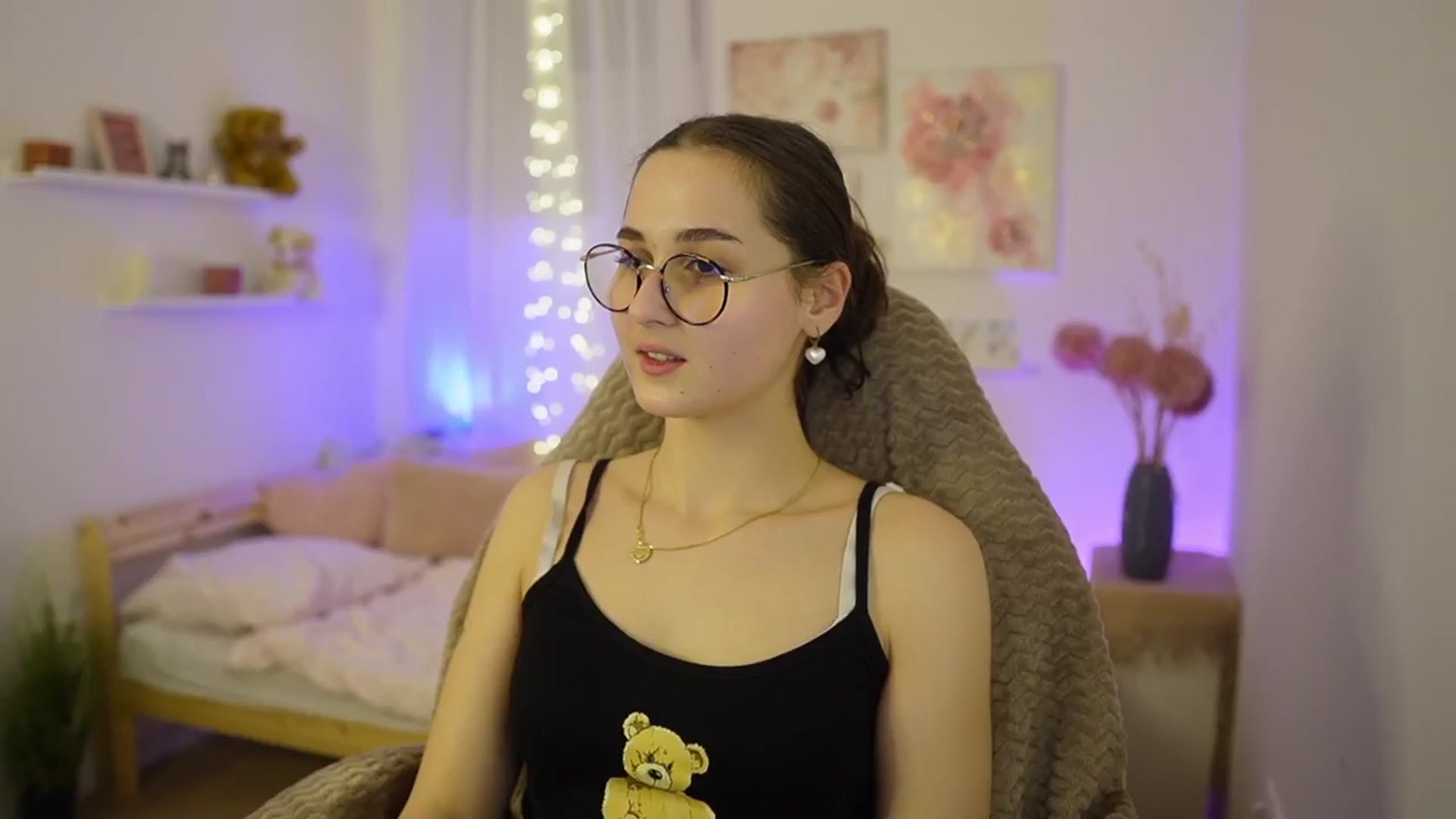 Gallery image thumbnail from Anita_Grey_'s myfreecams stream on, 02/12/2026, 22:24 image 12 of 20
