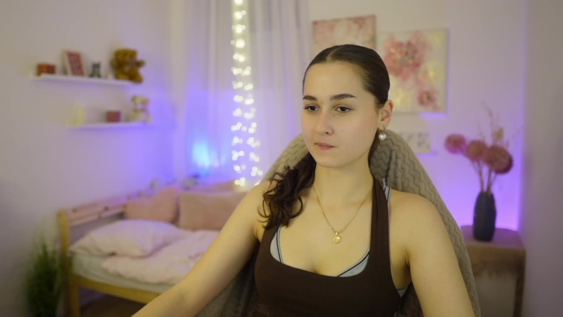 Gallery image thumbnail from Anita_Grey_'s myfreecams stream on, 02/14/2026, 19:50 image 2 of 20