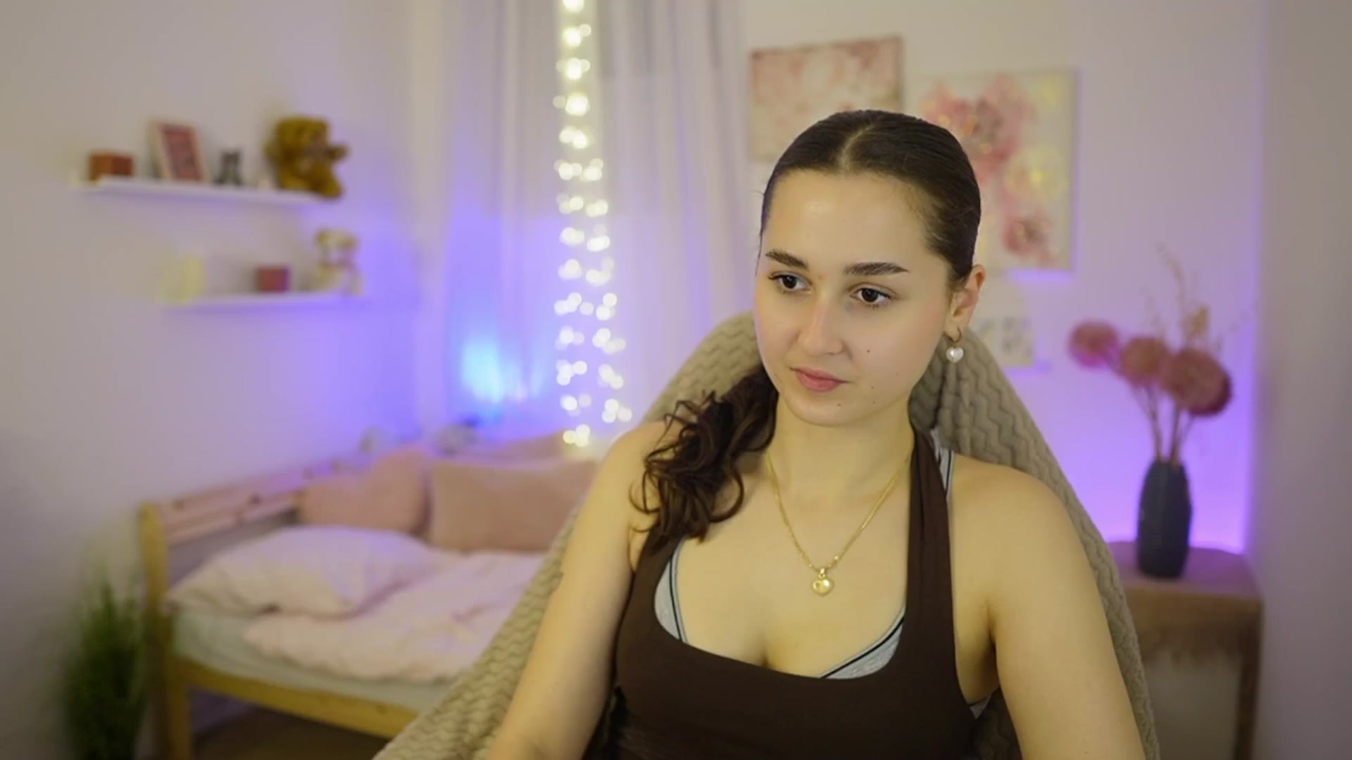Gallery image thumbnail from Anita_Grey_'s myfreecams stream on, 02/14/2026, 19:50 image 7 of 20