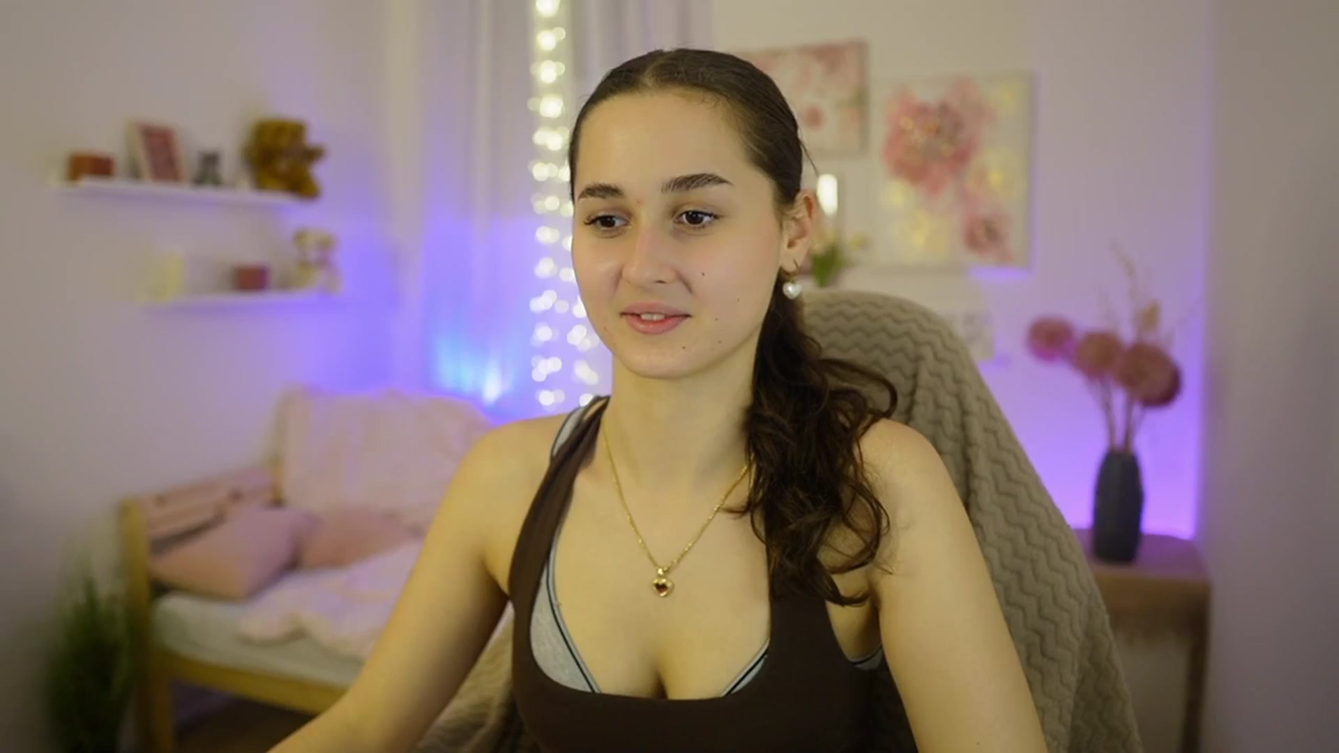 Gallery image thumbnail from Anita_Grey_'s myfreecams stream on, 02/14/2026, 22:09 image 20 of 20