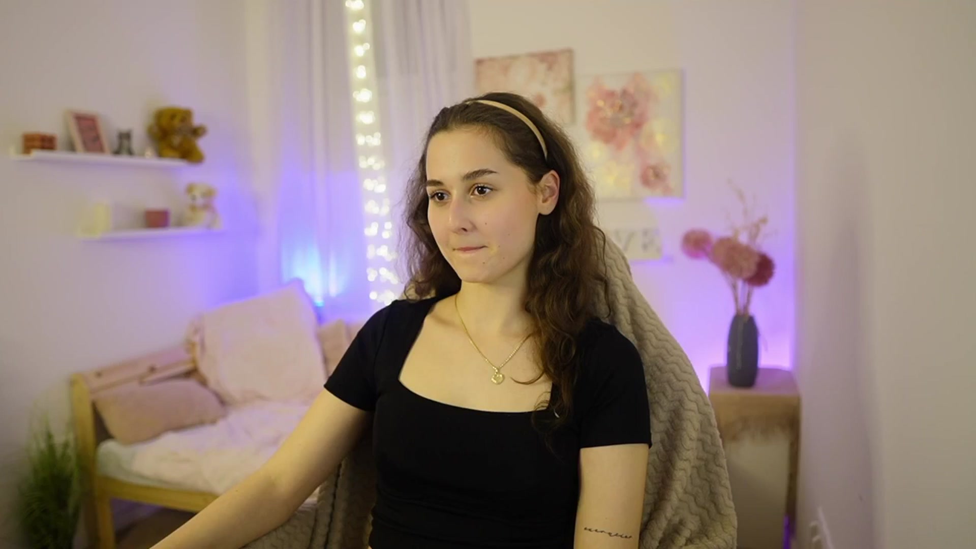 Gallery image thumbnail from Anita_Grey_'s myfreecams stream on, 02/18/2026, 21:34 image 20 of 20