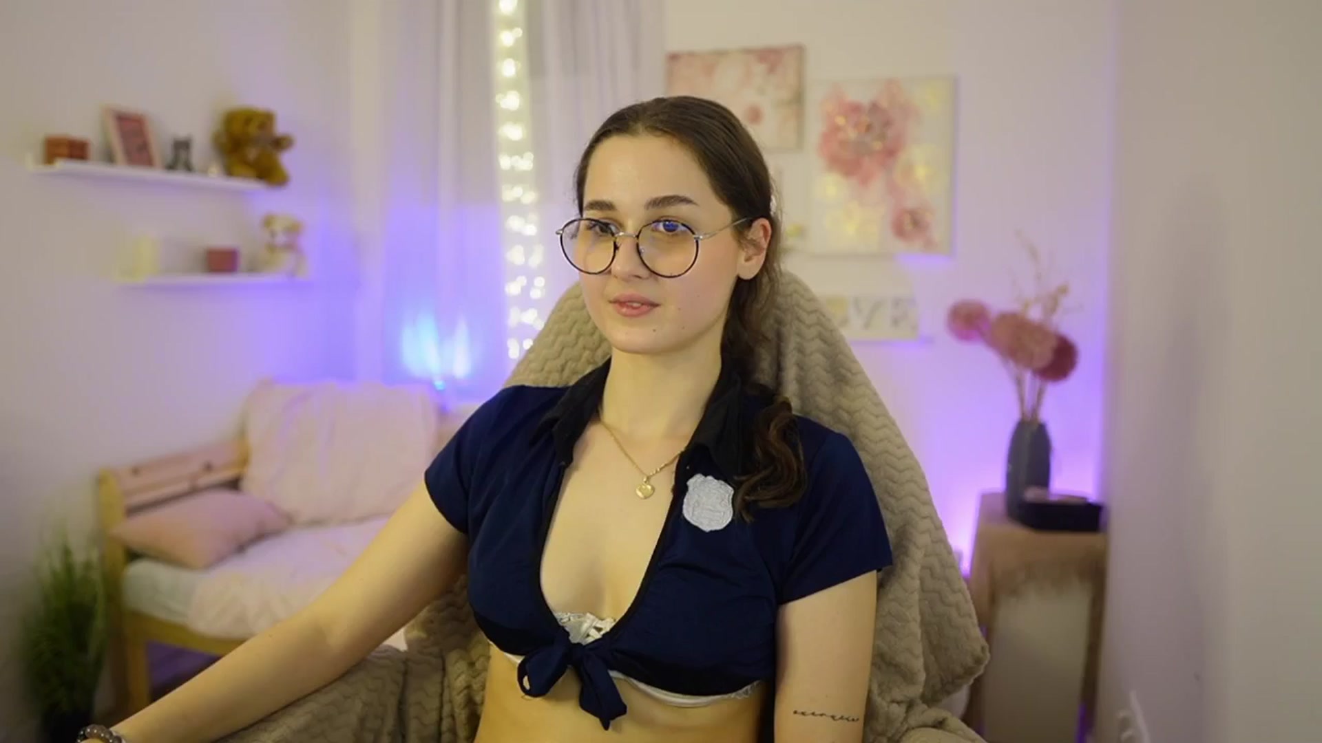 Gallery image thumbnail from Anita_Grey_'s myfreecams stream on, 02/19/2026, 23:21 image 15 of 20
