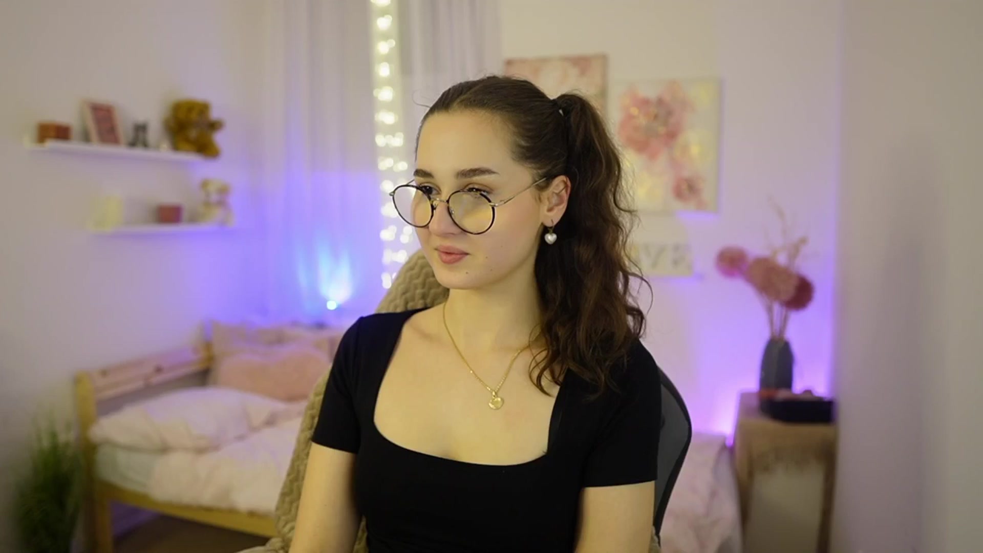 Gallery image thumbnail from Anita_Grey_'s myfreecams stream on, 02/22/2026, 21:34 image 10 of 20