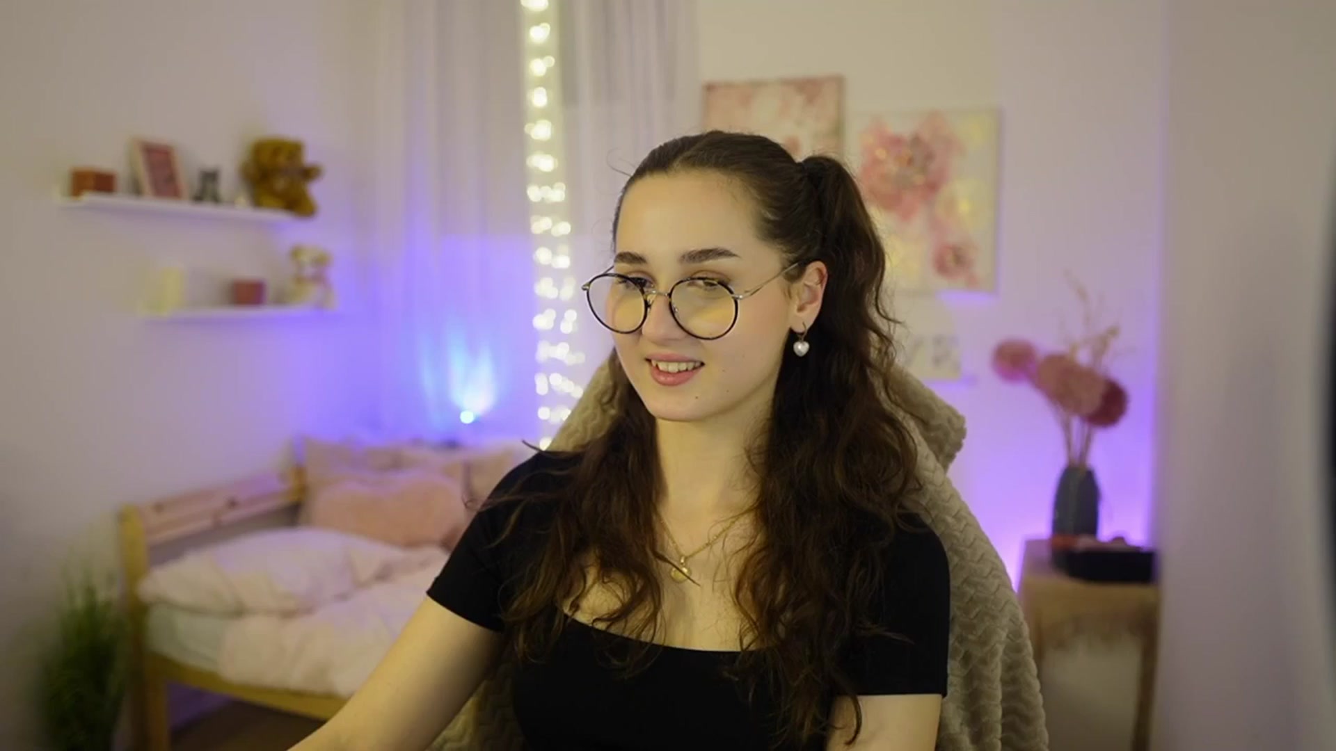 Gallery image thumbnail from Anita_Grey_'s myfreecams stream on, 02/22/2026, 21:34 image 1 of 20