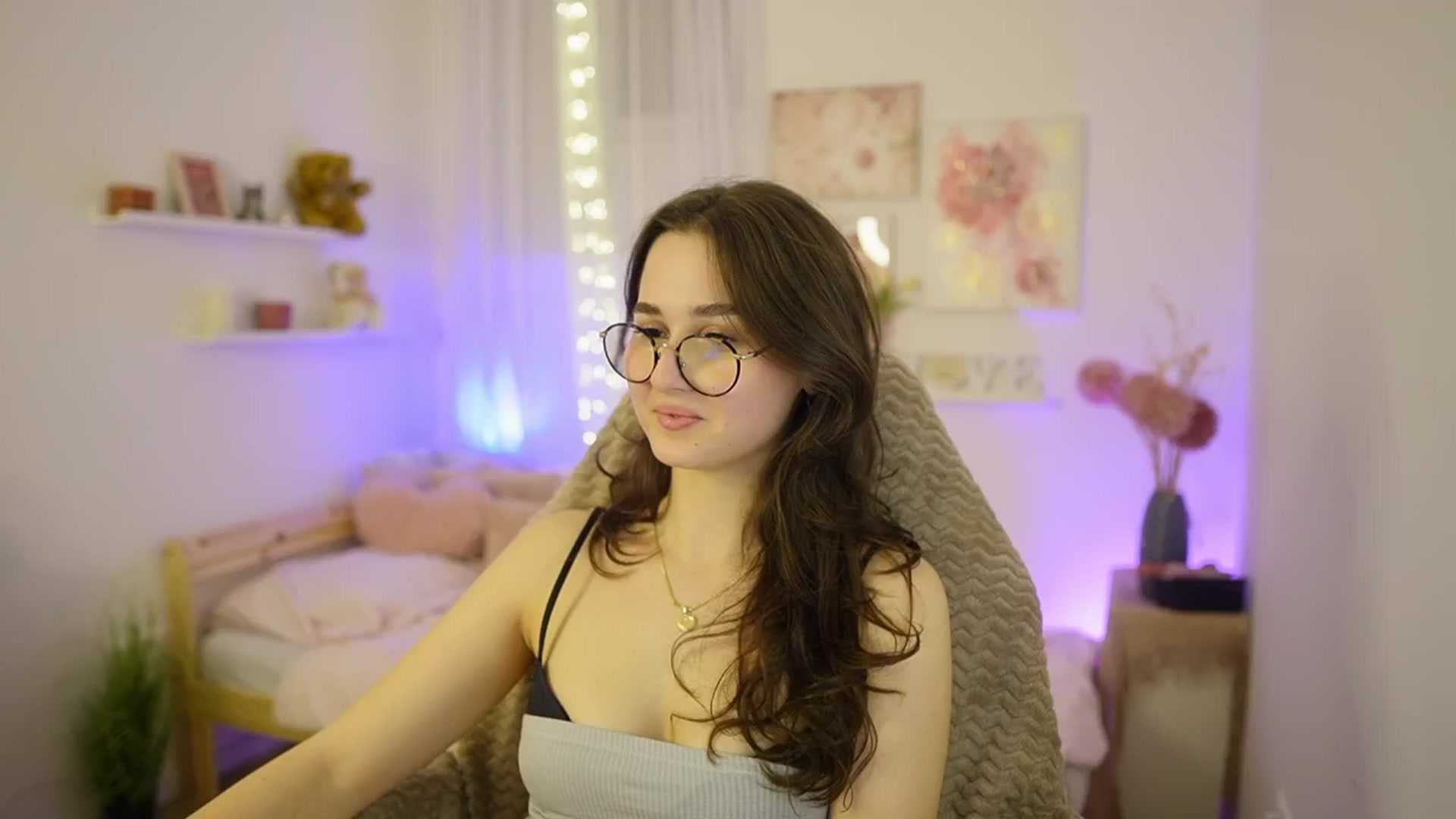Gallery image thumbnail from Anita_Grey_'s myfreecams stream on, 02/24/2026, 20:28 image 11 of 20