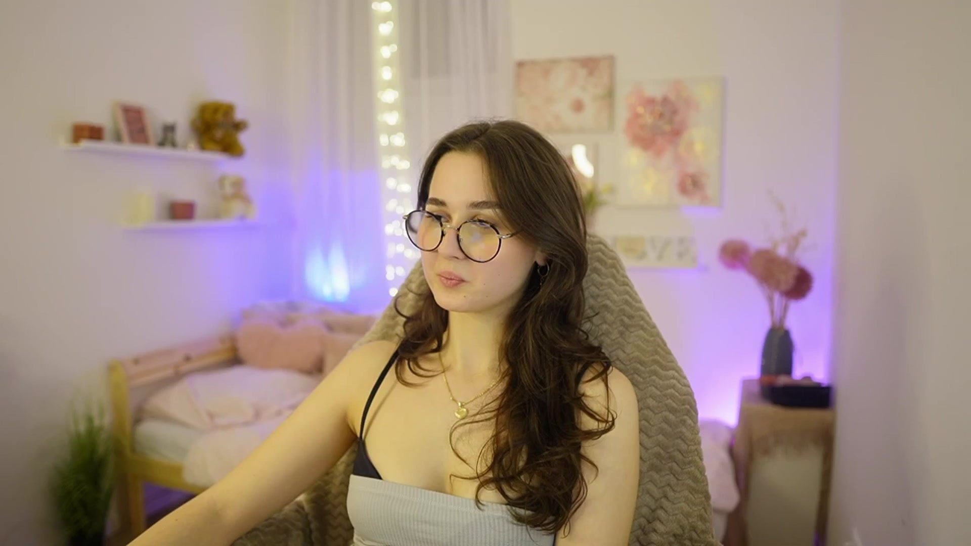Gallery image thumbnail from Anita_Grey_'s myfreecams stream on, 02/24/2026, 20:28 image 7 of 20