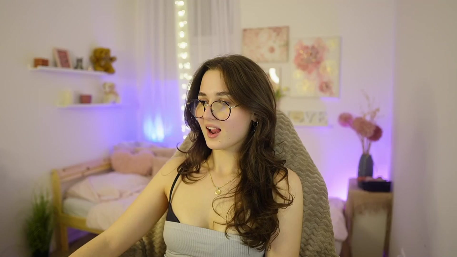 Gallery image thumbnail from Anita_Grey_'s myfreecams stream on, 02/24/2026, 20:28 image 3 of 20