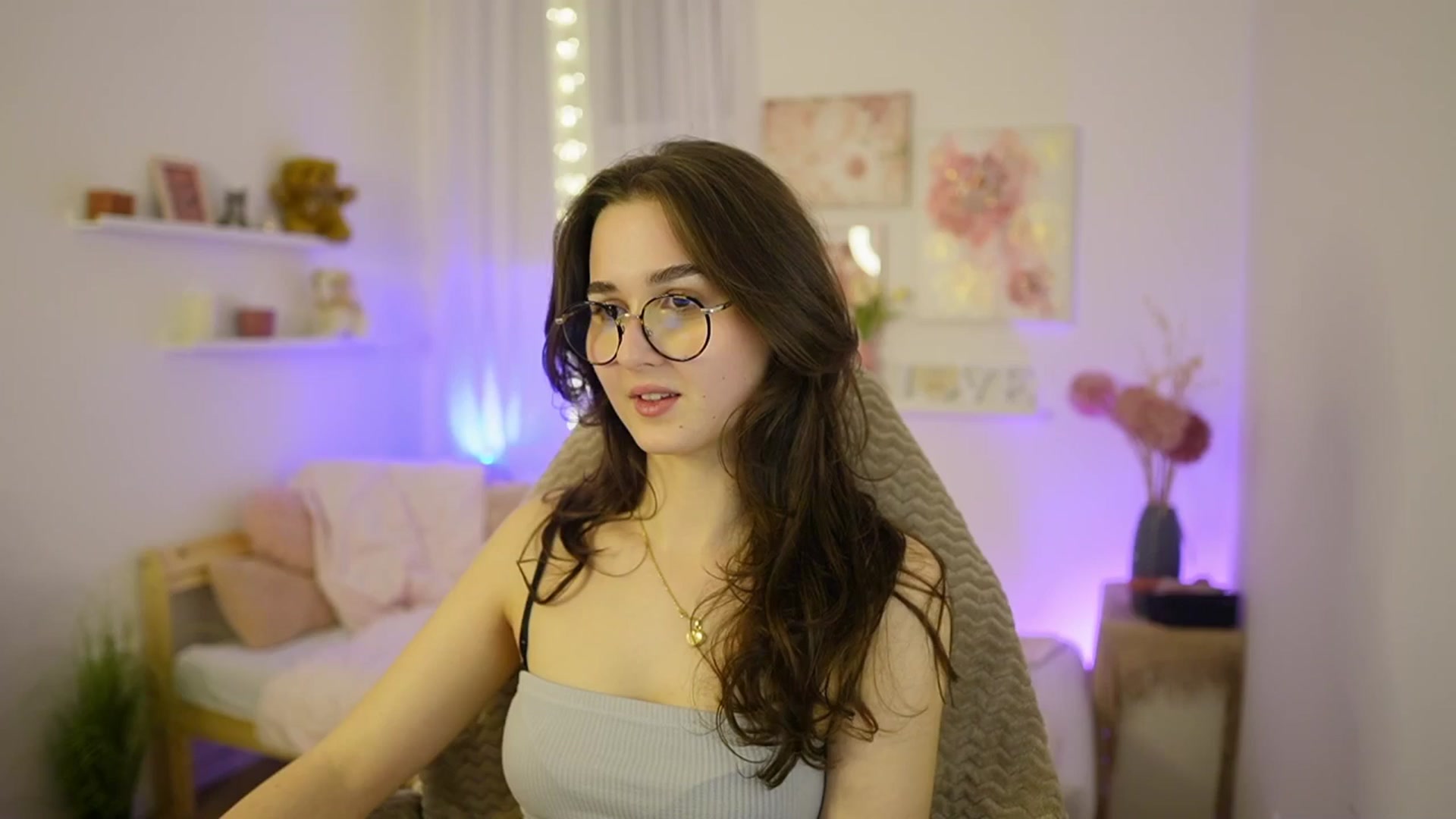 Gallery image thumbnail from Anita_Grey_'s myfreecams stream on, 02/24/2026, 21:55 image 15 of 20