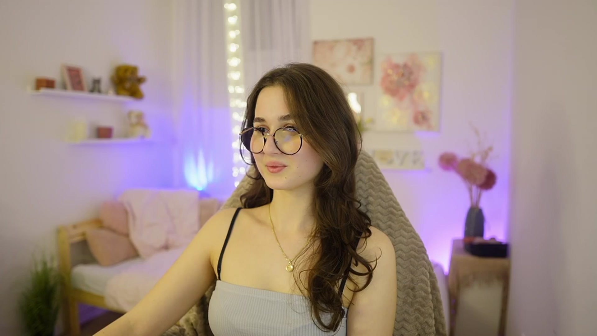Gallery image thumbnail from Anita_Grey_'s myfreecams stream on, 02/24/2026, 21:55 image 6 of 20