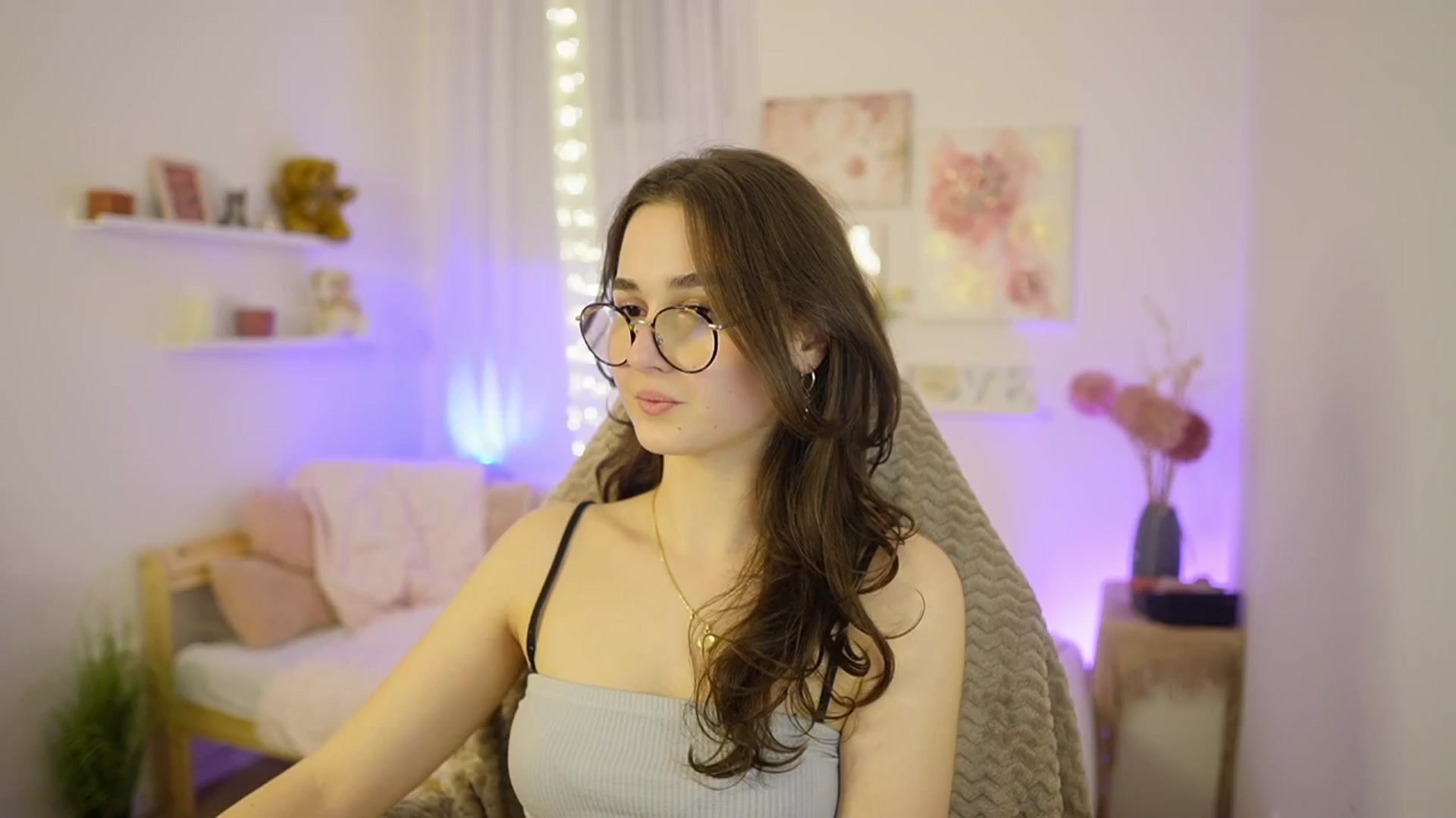 Gallery image thumbnail from Anita_Grey_'s myfreecams stream on, 02/24/2026, 21:55 image 3 of 20