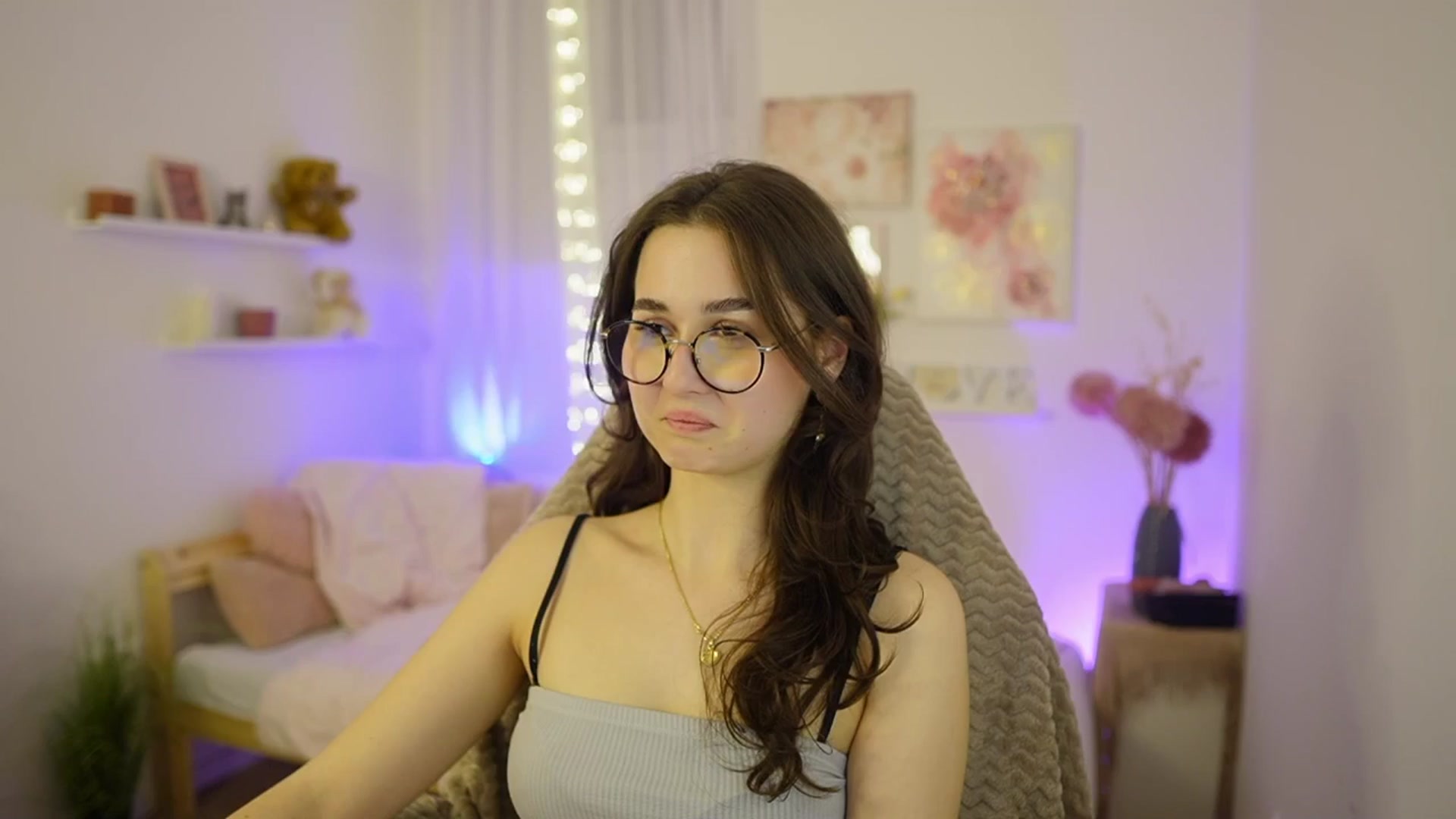 Gallery image thumbnail from Anita_Grey_'s myfreecams stream on, 02/24/2026, 21:55 image 7 of 20