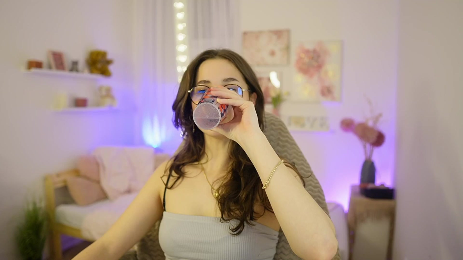 Gallery image thumbnail from Anita_Grey_'s myfreecams stream on, 02/24/2026, 21:55 image 17 of 20