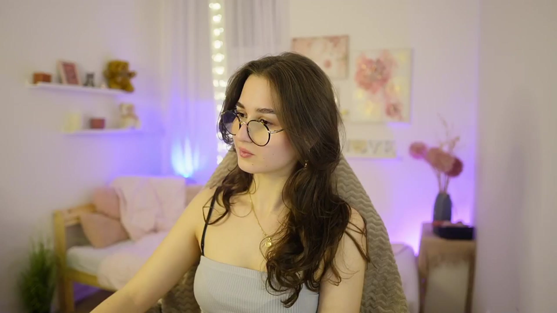 Gallery image thumbnail from Anita_Grey_'s myfreecams stream on, 02/24/2026, 21:55 image 16 of 20