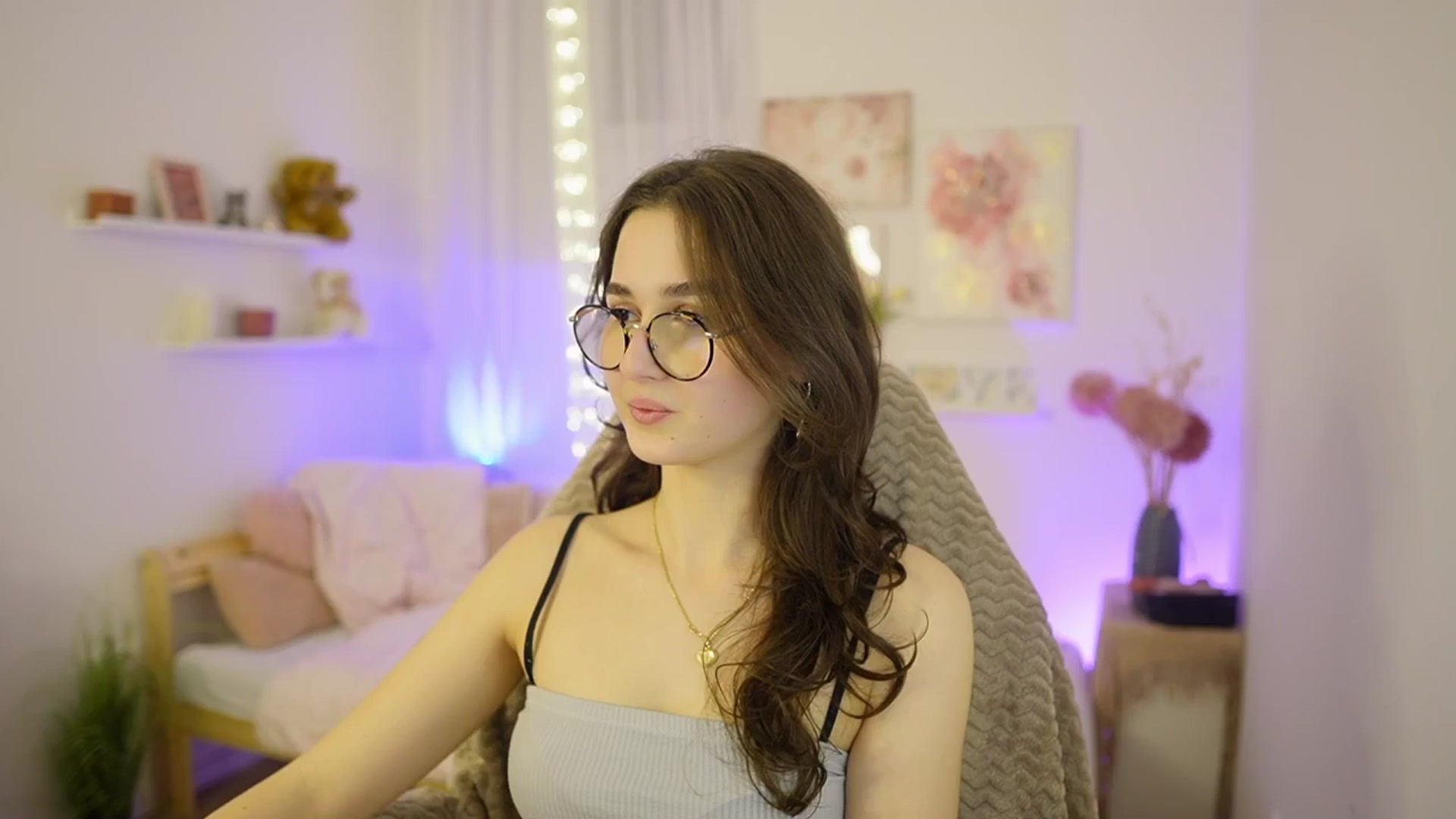 Gallery image thumbnail from Anita_Grey_'s myfreecams stream on, 02/24/2026, 21:55 image 5 of 20