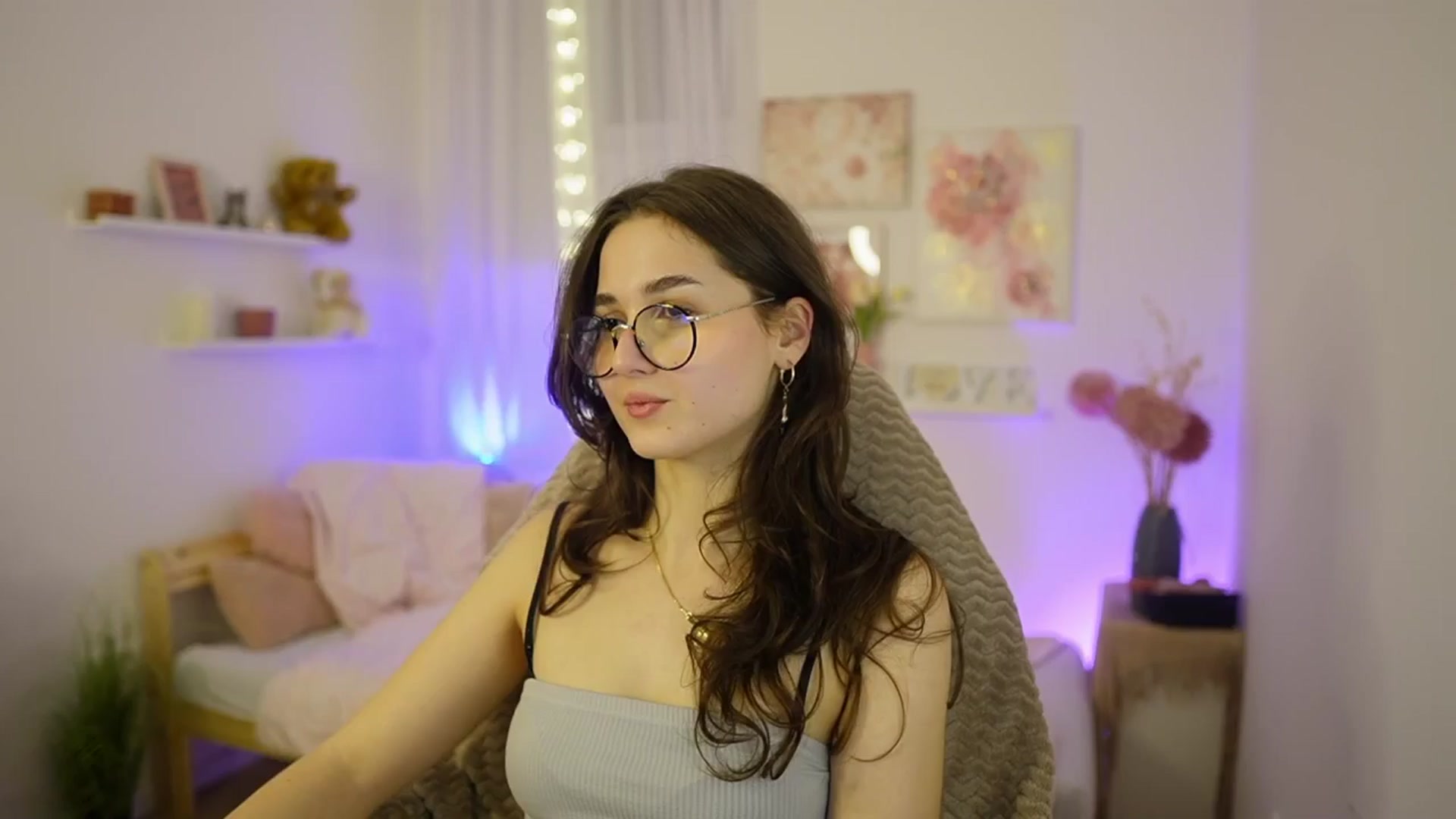 Gallery image thumbnail from Anita_Grey_'s myfreecams stream on, 02/24/2026, 22:12 image 6 of 20