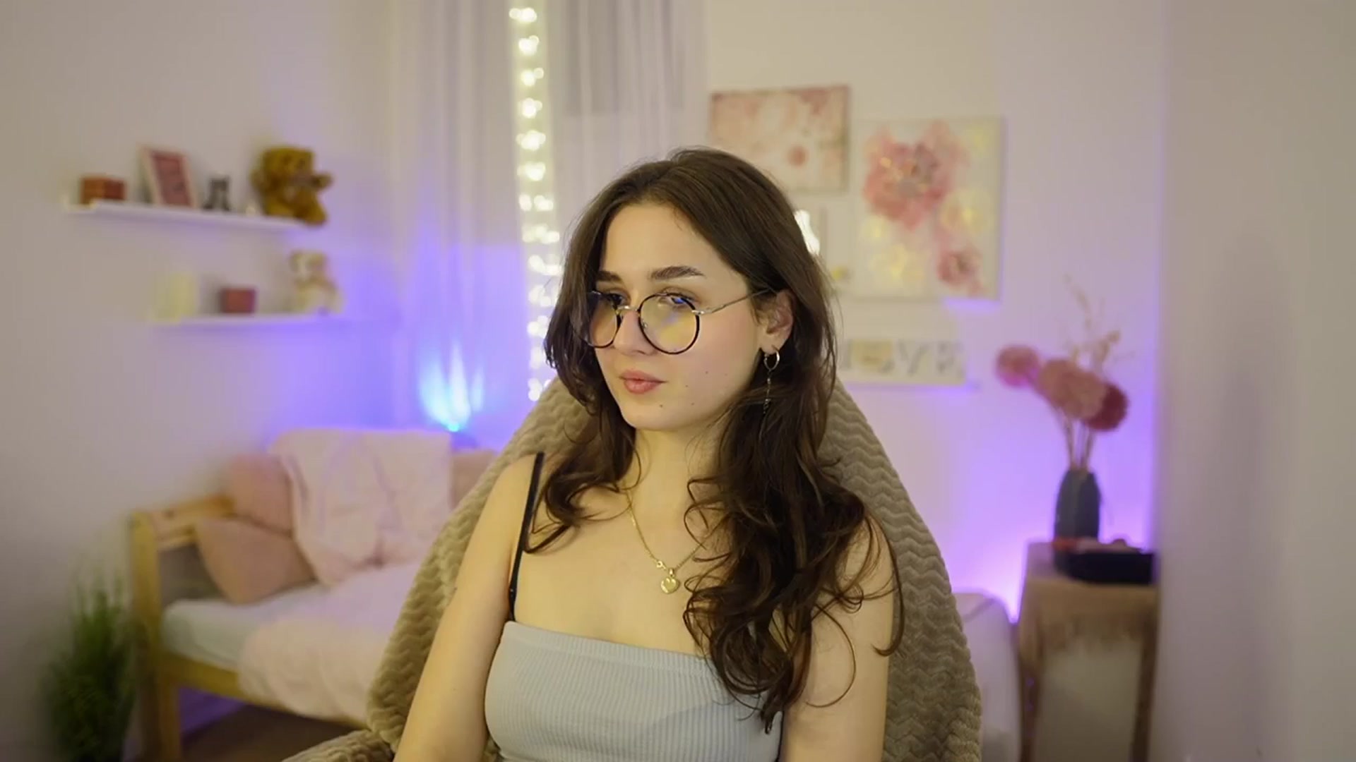 Gallery image thumbnail from Anita_Grey_'s myfreecams stream on, 02/24/2026, 22:12 image 4 of 20