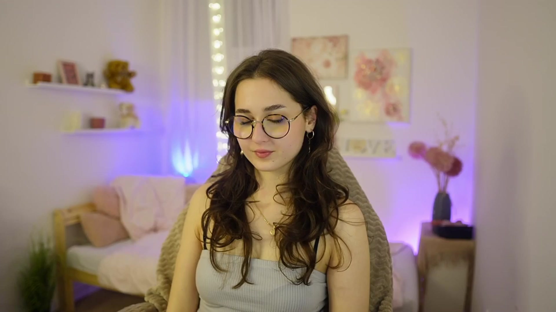 Gallery image thumbnail from Anita_Grey_'s myfreecams stream on, 02/24/2026, 22:12 image 10 of 20