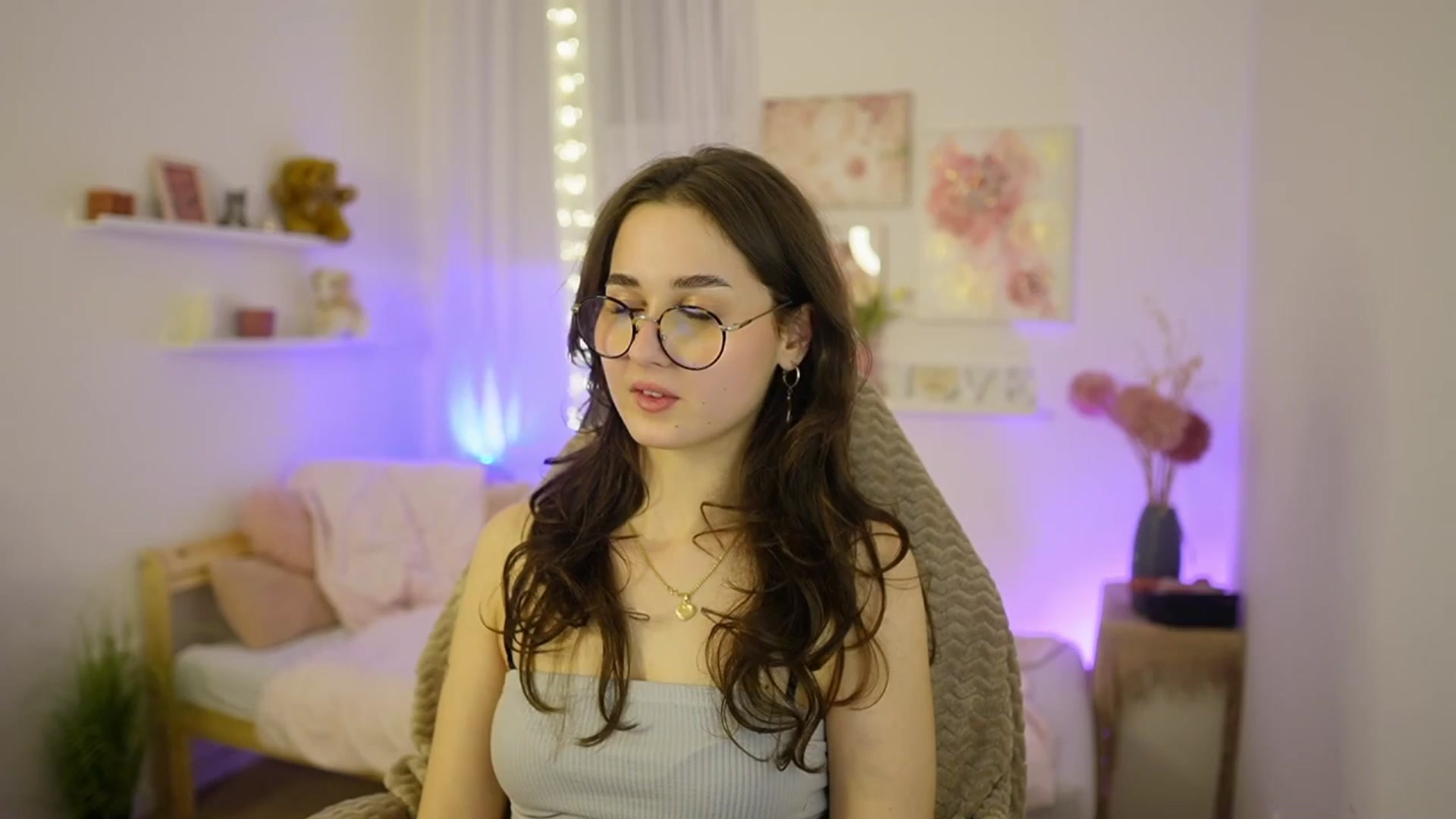 Gallery image thumbnail from Anita_Grey_'s myfreecams stream on, 02/24/2026, 22:12 image 17 of 20