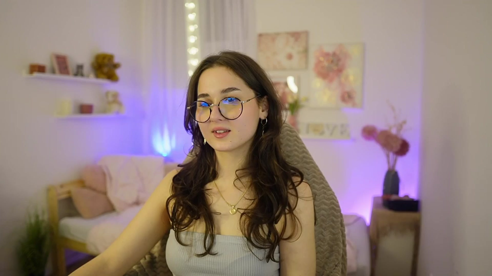 Gallery image thumbnail from Anita_Grey_'s myfreecams stream on, 02/24/2026, 22:12 image 18 of 20