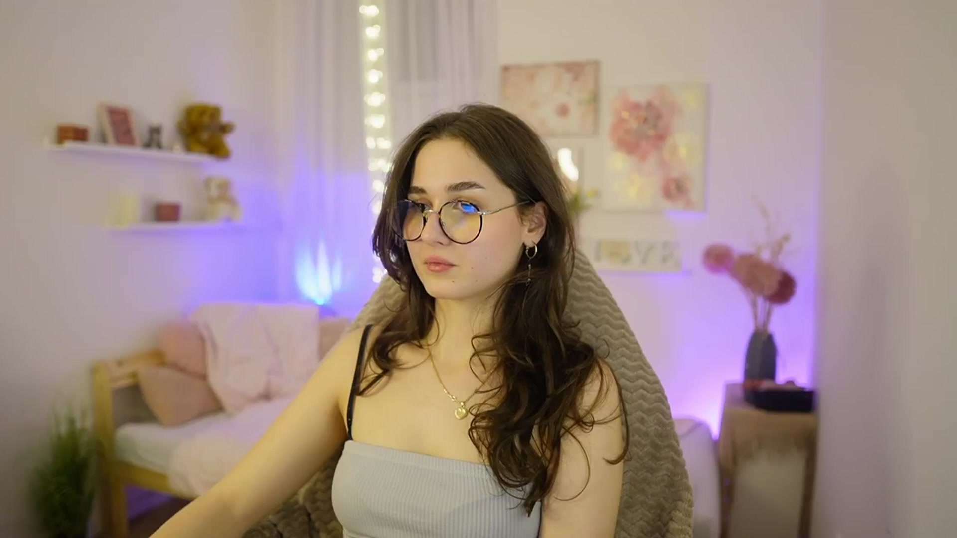 Gallery image thumbnail from Anita_Grey_'s myfreecams stream on, 02/24/2026, 22:12 image 3 of 20