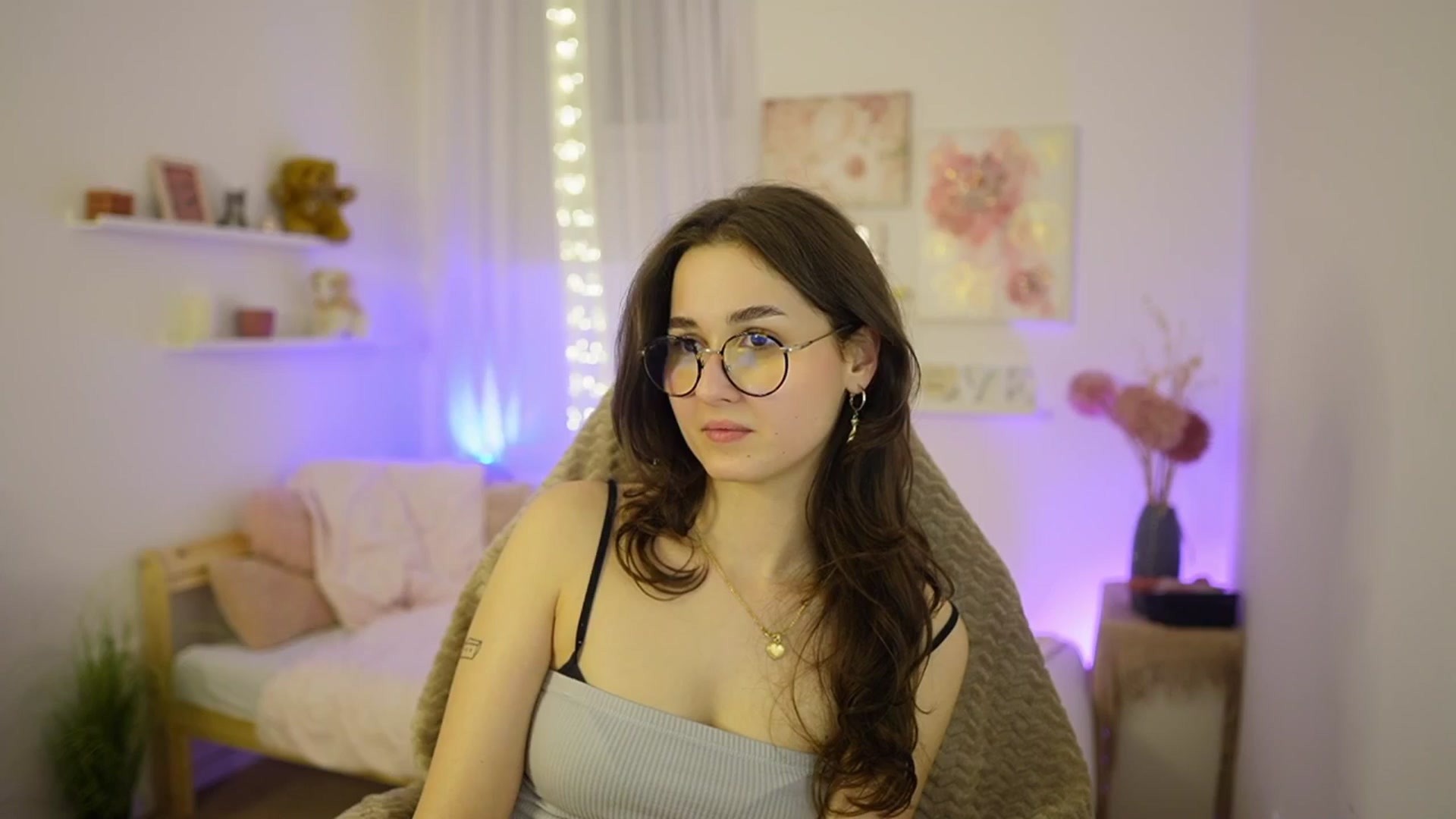 Gallery image thumbnail from Anita_Grey_'s myfreecams stream on, 02/25/2026, 24:46 image 8 of 20