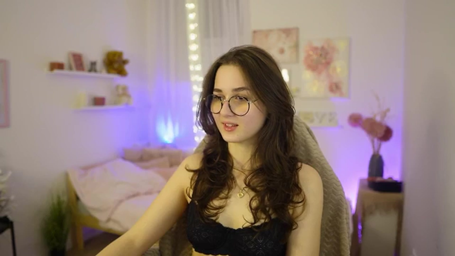 Gallery image thumbnail from Anita_Grey_'s myfreecams stream on, 02/25/2026, 21:17 image 11 of 20