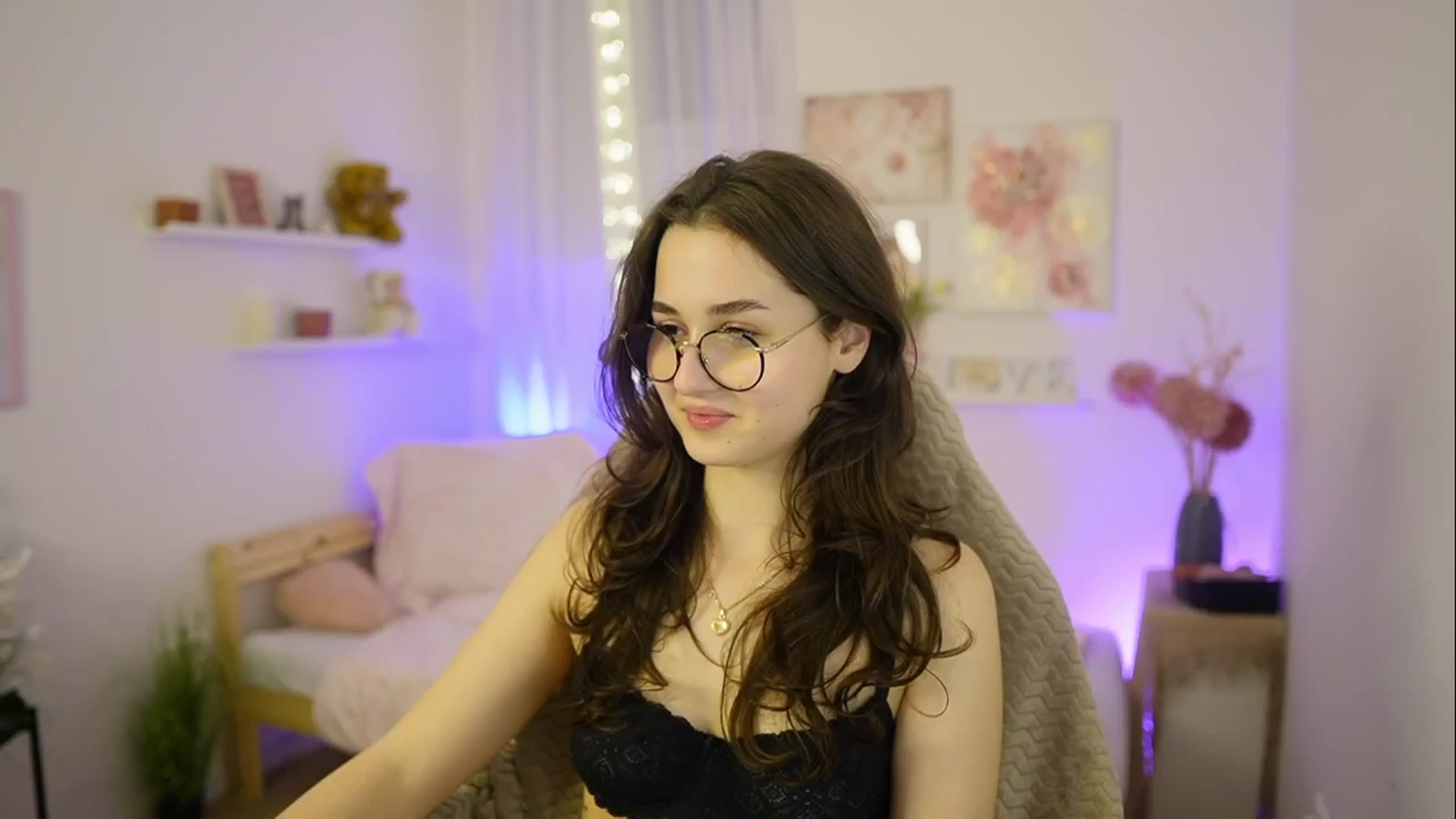 Gallery image thumbnail from Anita_Grey_'s myfreecams stream on, 02/25/2026, 23:34 image 9 of 20