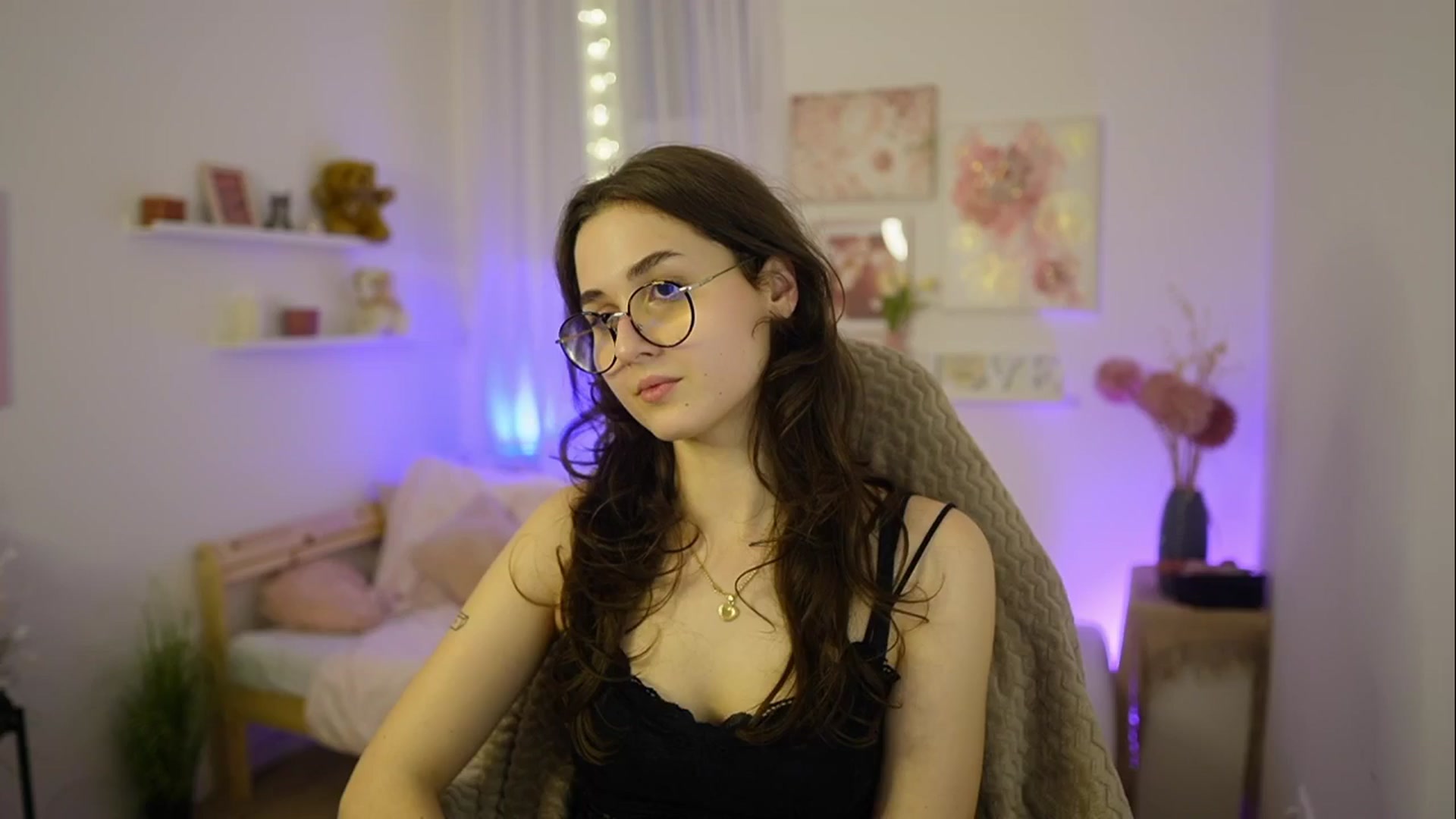 Gallery image thumbnail from Anita_Grey_'s myfreecams stream on, 02/25/2026, 23:34 image 20 of 20