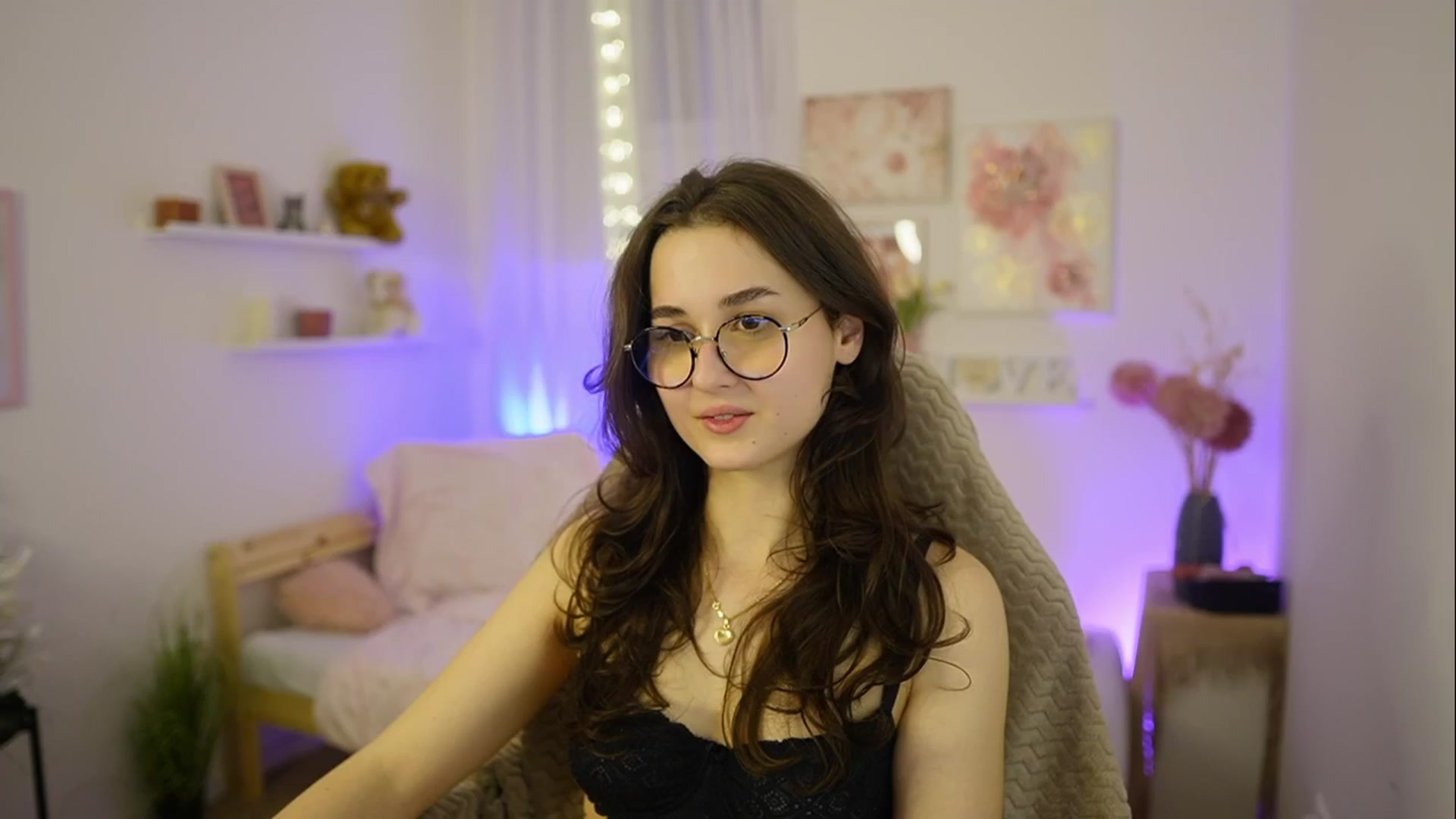 Gallery image thumbnail from Anita_Grey_'s myfreecams stream on, 02/25/2026, 23:34 image 11 of 20