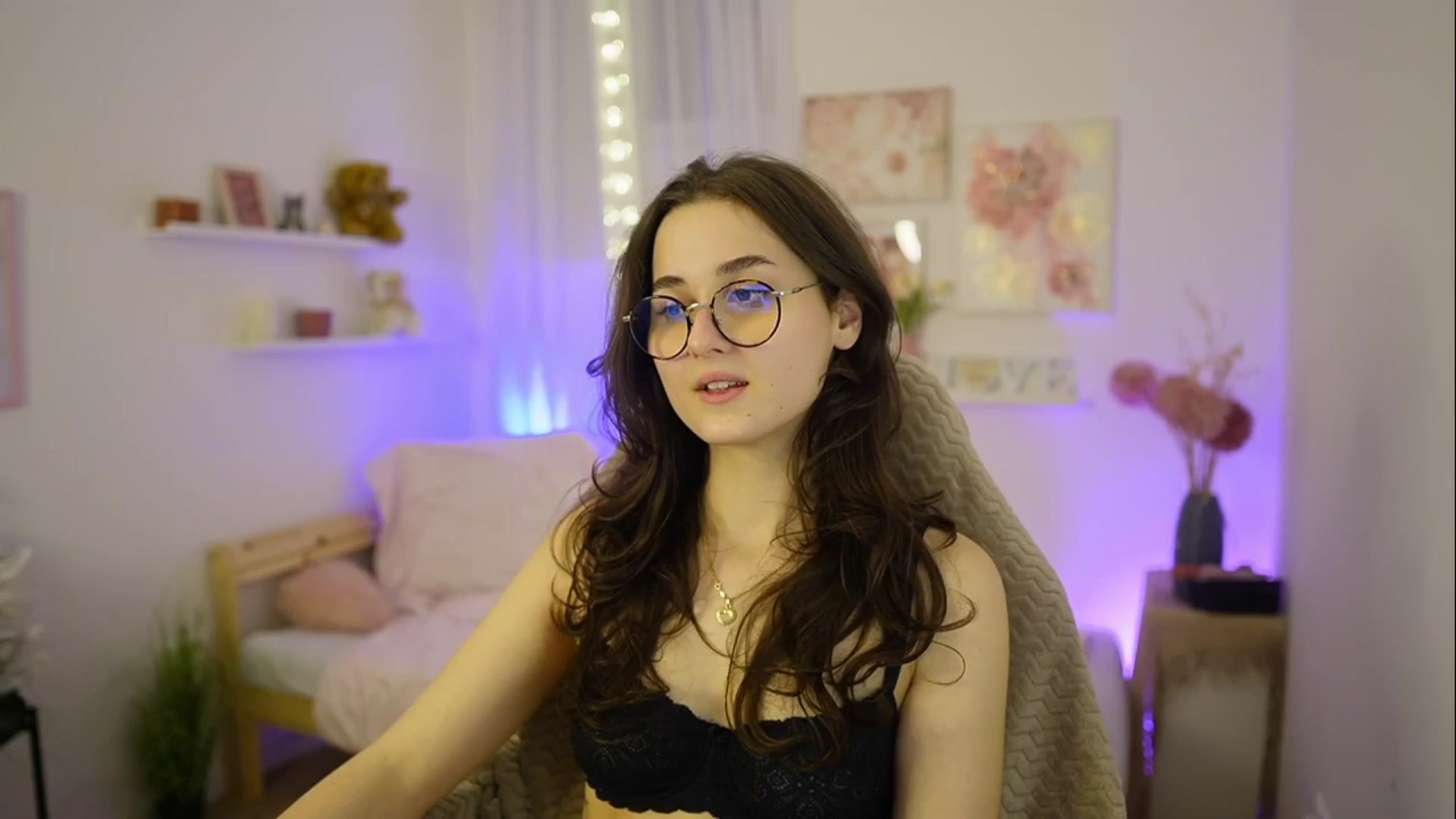 Gallery image thumbnail from Anita_Grey_'s myfreecams stream on, 02/25/2026, 23:34 image 10 of 20