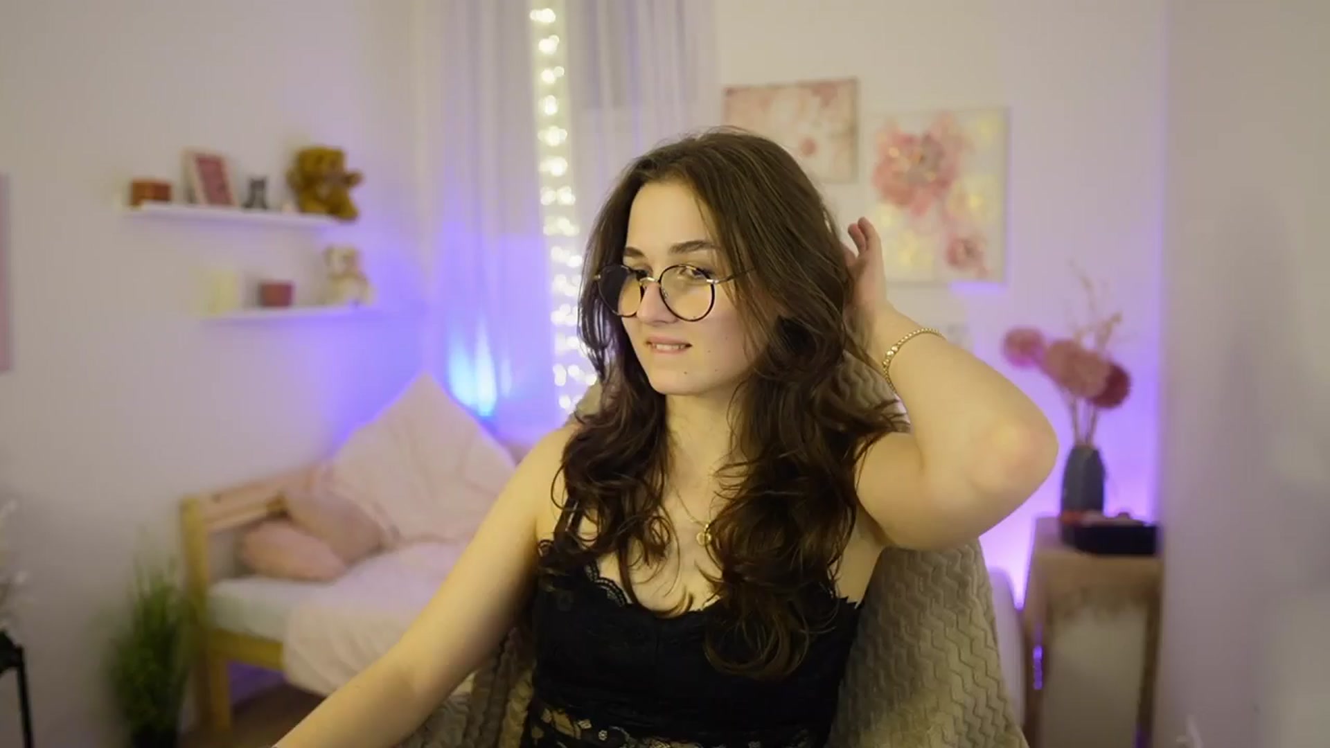 Gallery image thumbnail from Anita_Grey_'s myfreecams stream on, 02/26/2026, 24:24 image 8 of 20