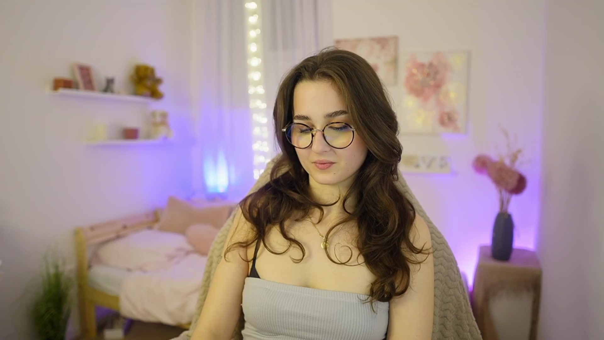 Gallery image thumbnail from Anita_Grey_'s myfreecams stream on, 02/26/2026, 20:58 image 8 of 20