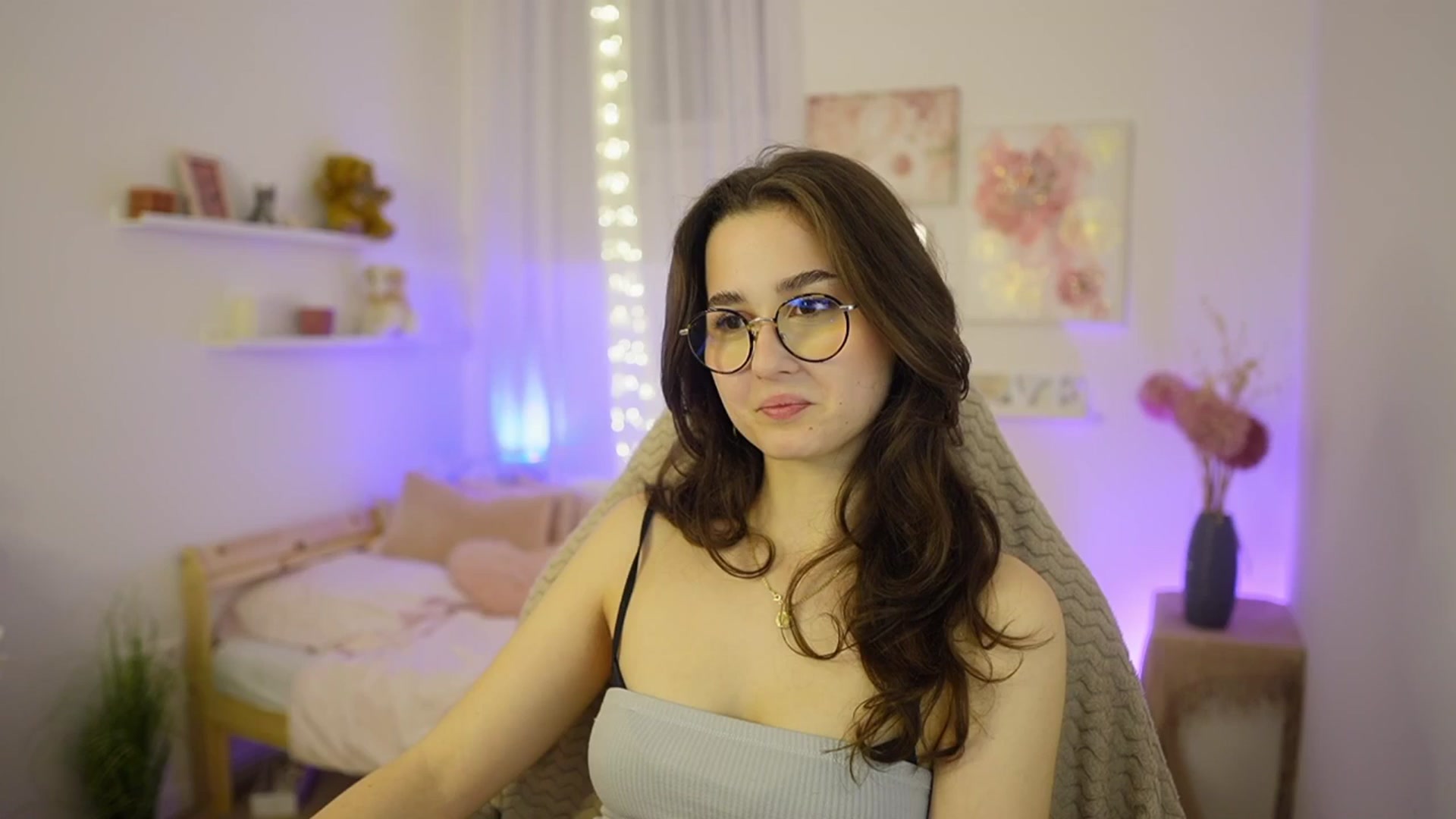 Gallery image thumbnail from Anita_Grey_'s myfreecams stream on, 02/26/2026, 20:58 image 4 of 20