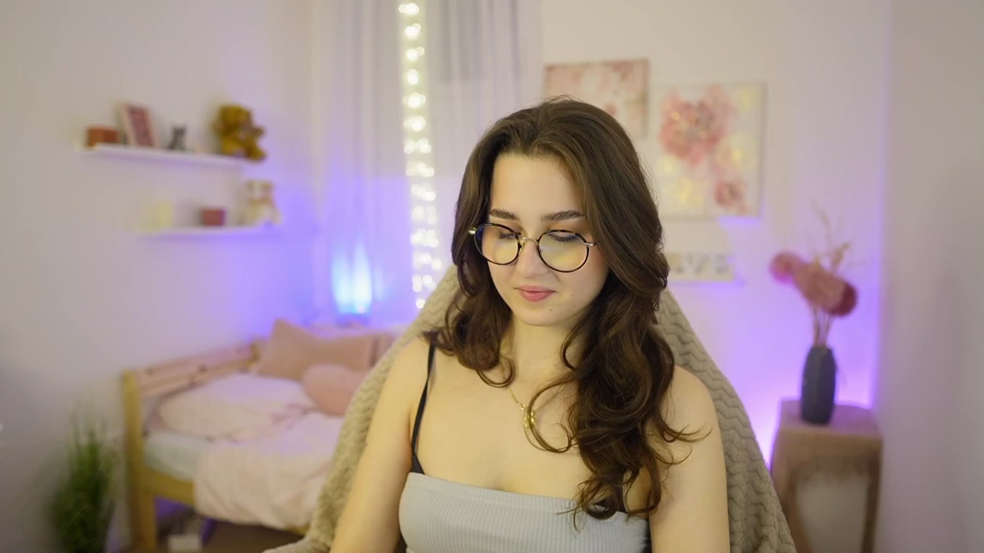 Gallery image thumbnail from Anita_Grey_'s myfreecams stream on, 02/26/2026, 20:58 image 3 of 20
