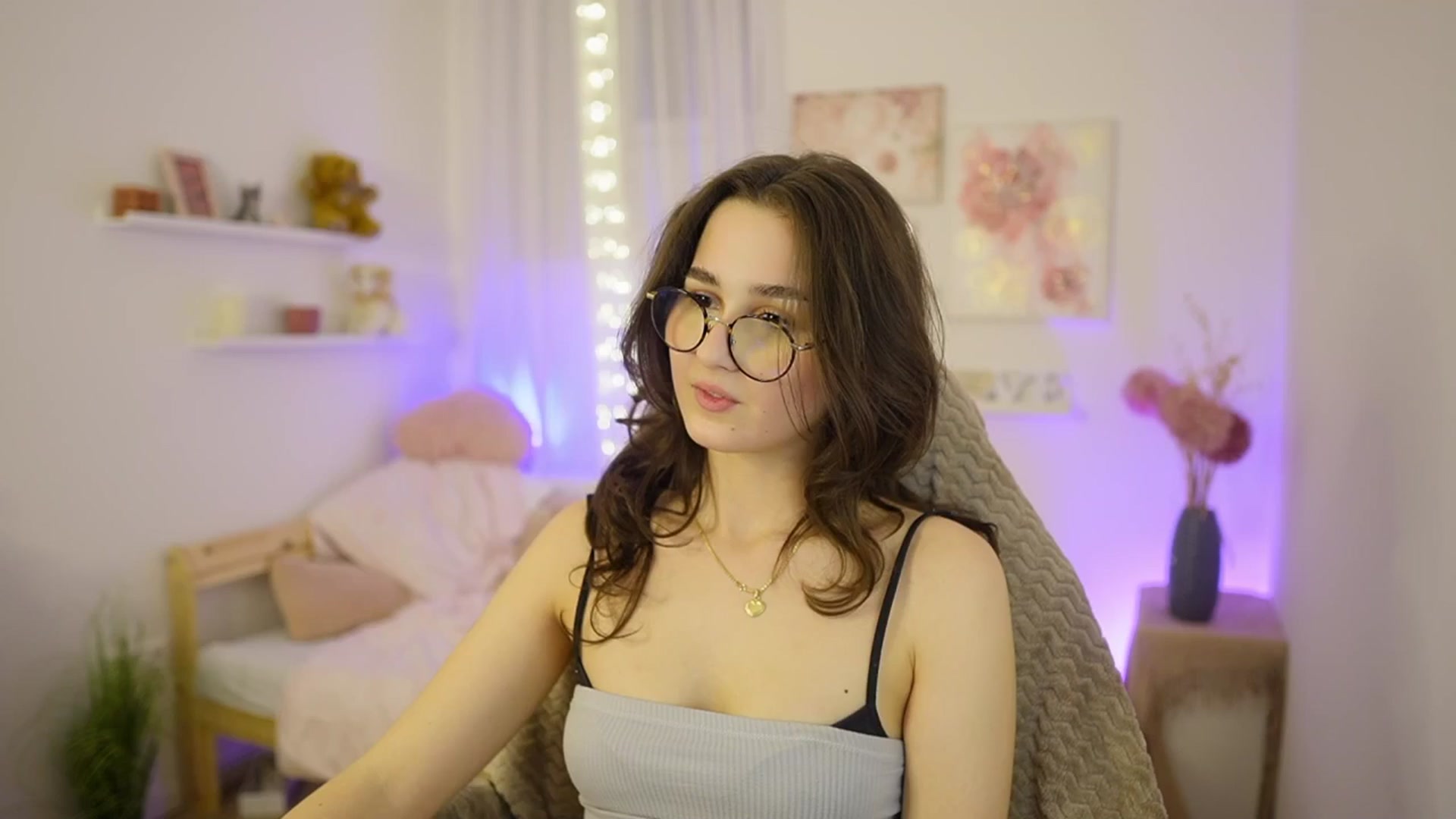 Gallery image thumbnail from Anita_Grey_'s myfreecams stream on, 02/26/2026, 22:23 image 9 of 20