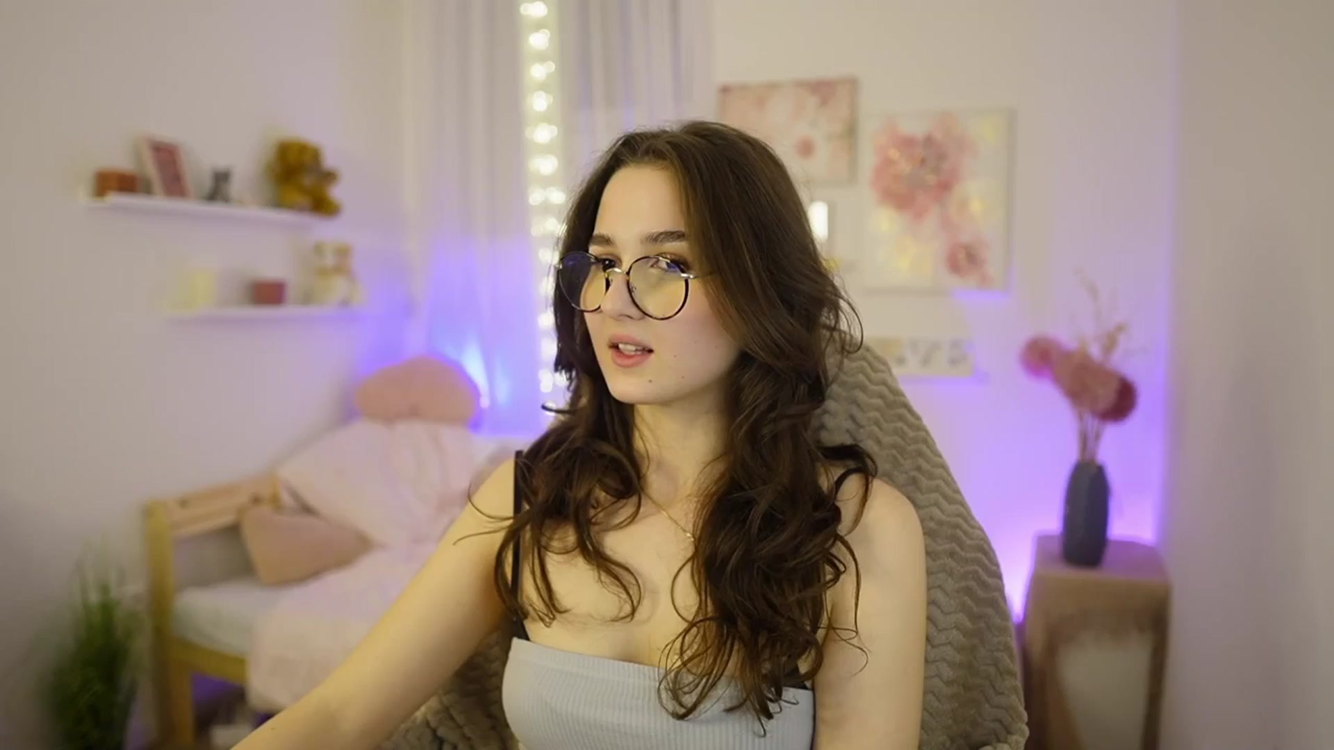 Gallery image thumbnail from Anita_Grey_'s myfreecams stream on, 02/26/2026, 23:51 image 13 of 20