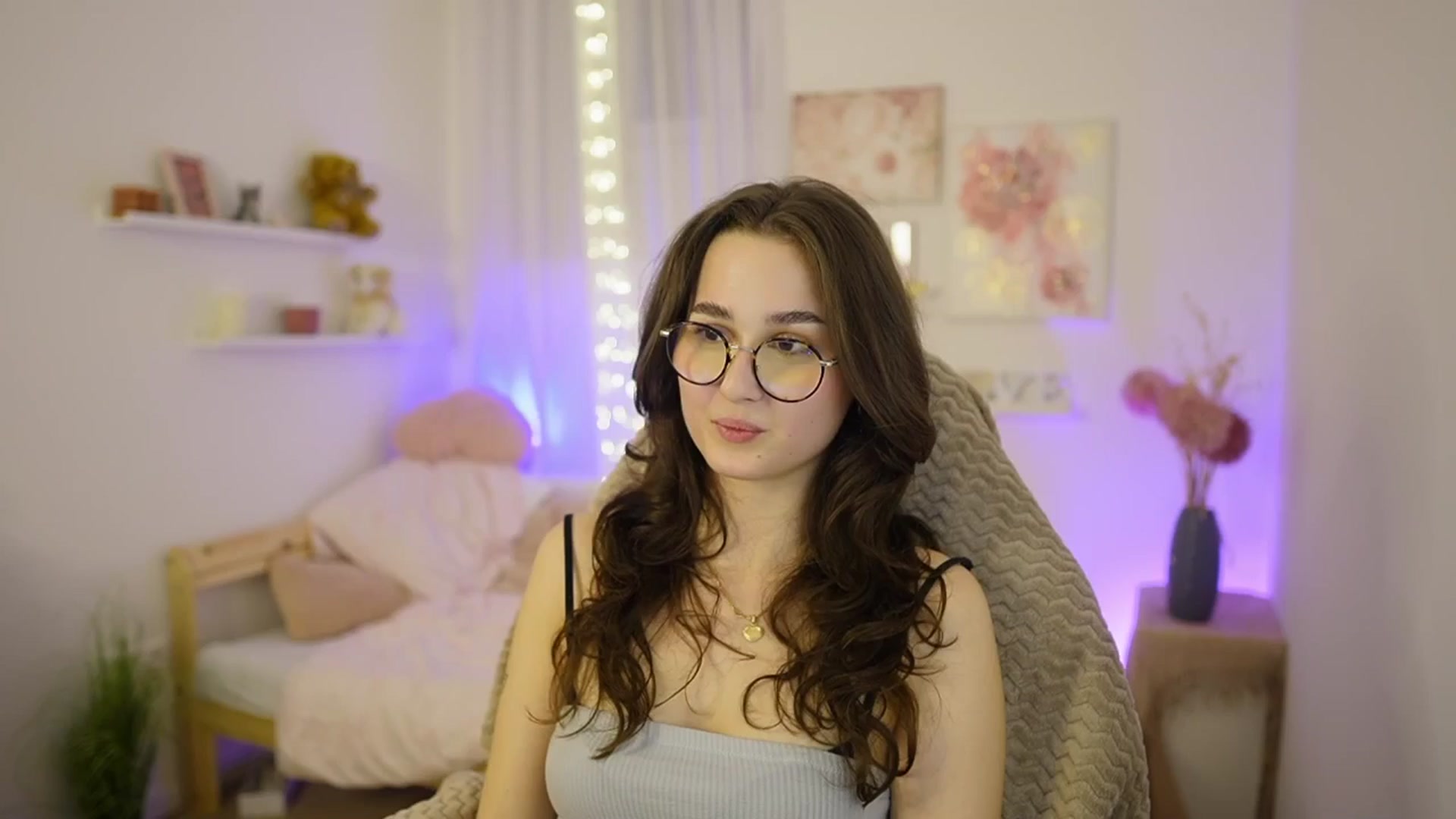 Gallery image thumbnail from Anita_Grey_'s myfreecams stream on, 02/26/2026, 23:51 image 9 of 20