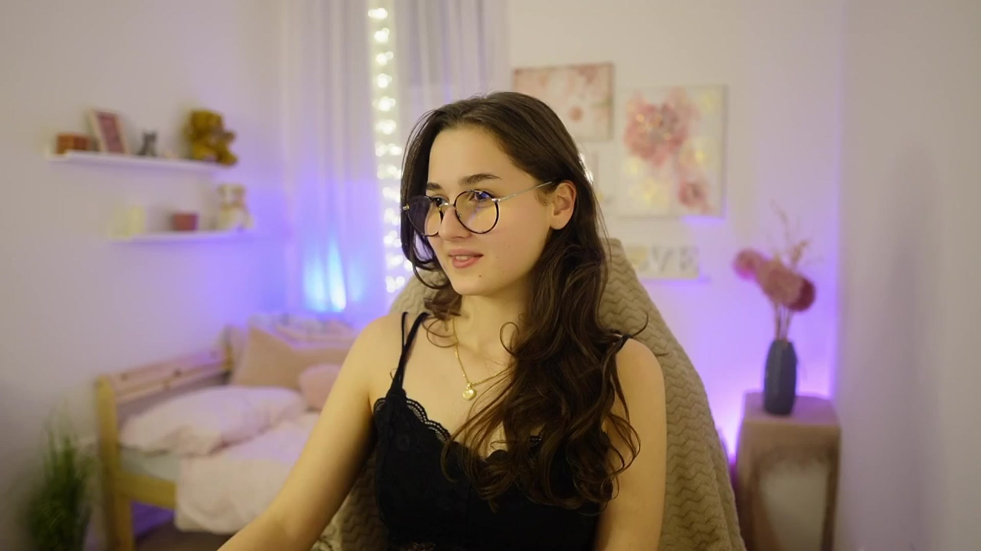 Gallery image thumbnail from Anita_Grey_'s myfreecams stream on, 02/28/2026, 21:08 image 2 of 20