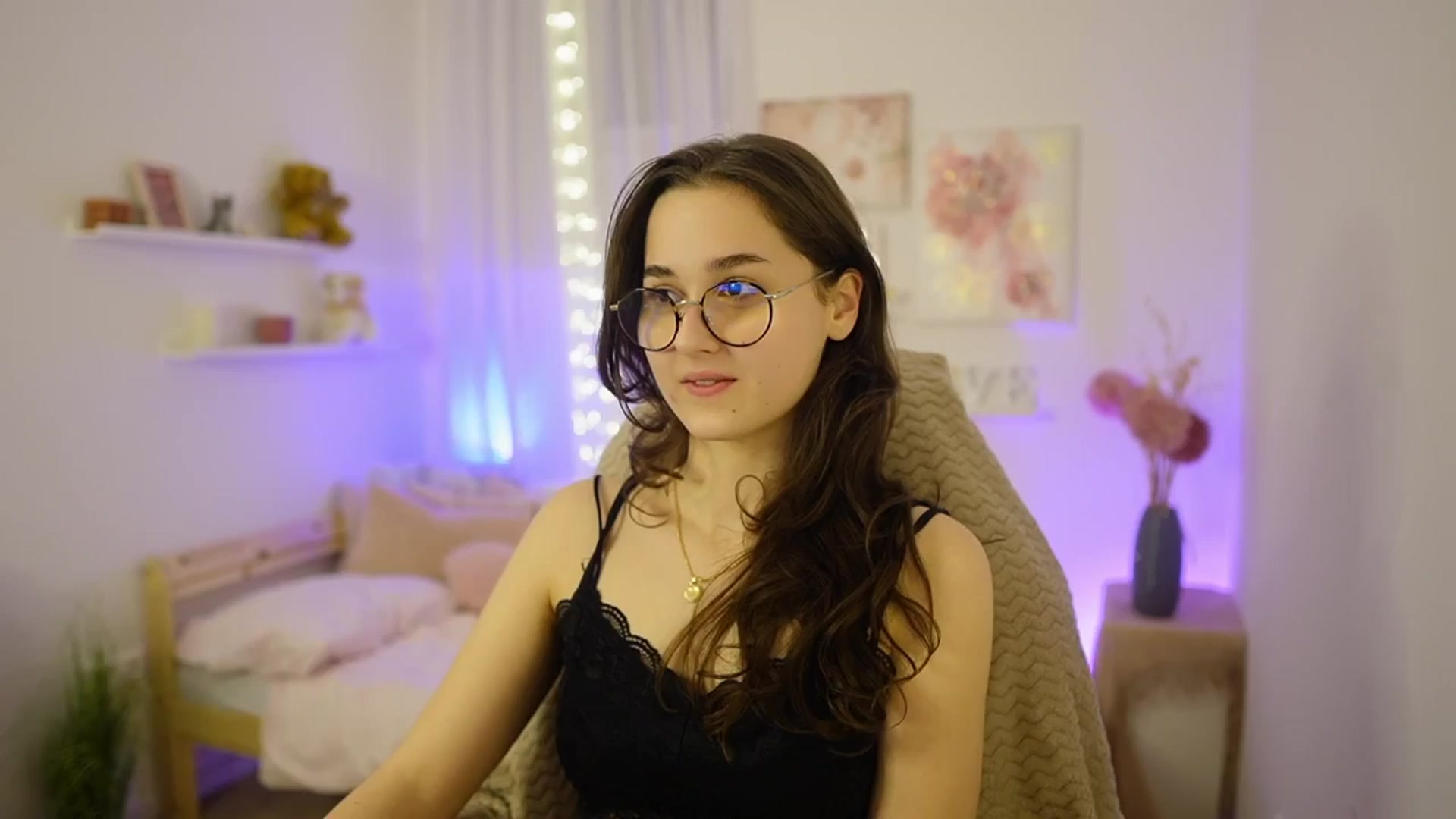 Gallery image thumbnail from Anita_Grey_'s myfreecams stream on, 02/28/2026, 21:08 image 3 of 20