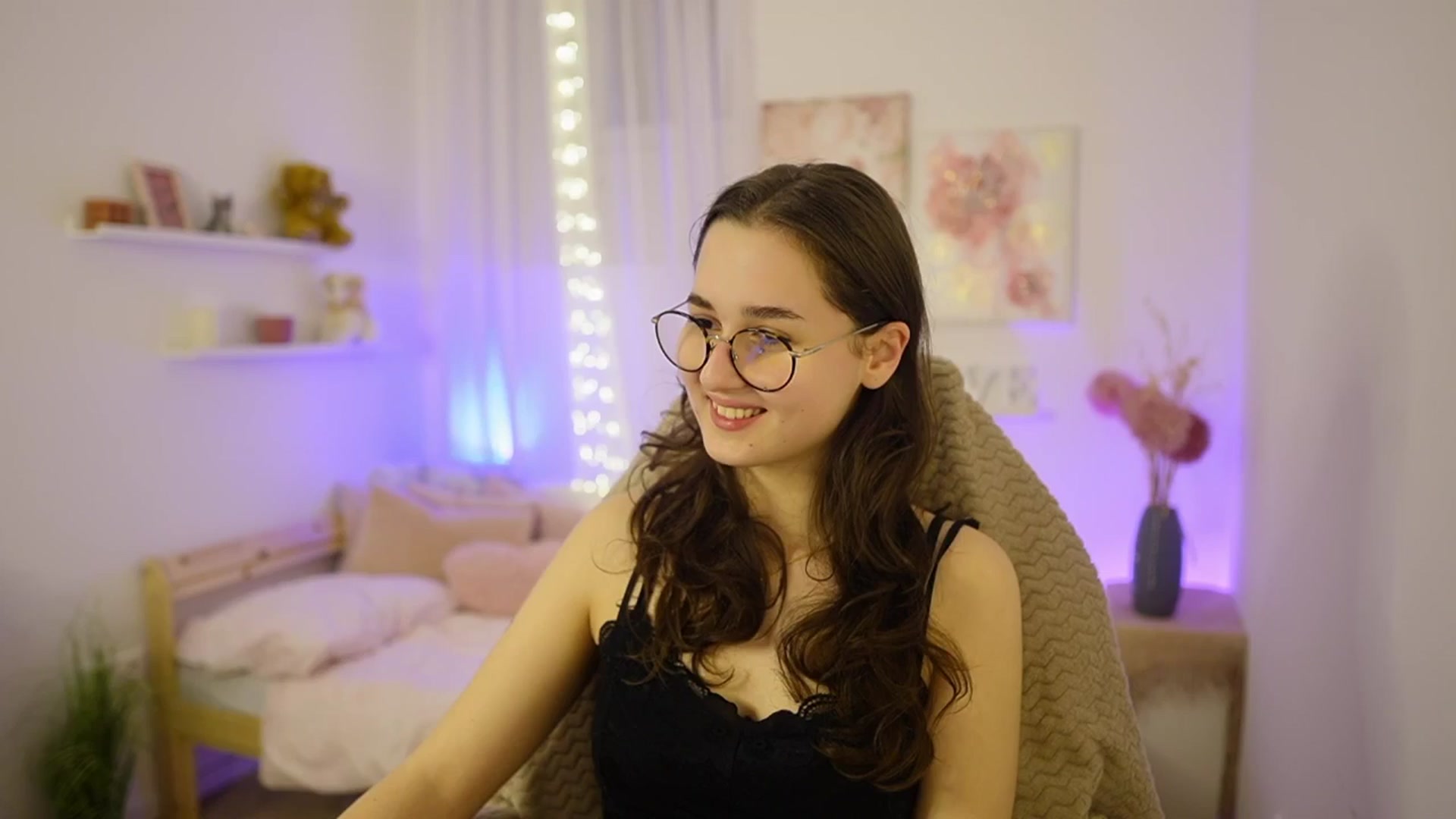 Gallery image thumbnail from Anita_Grey_'s myfreecams stream on, 02/28/2026, 21:08 image 10 of 20