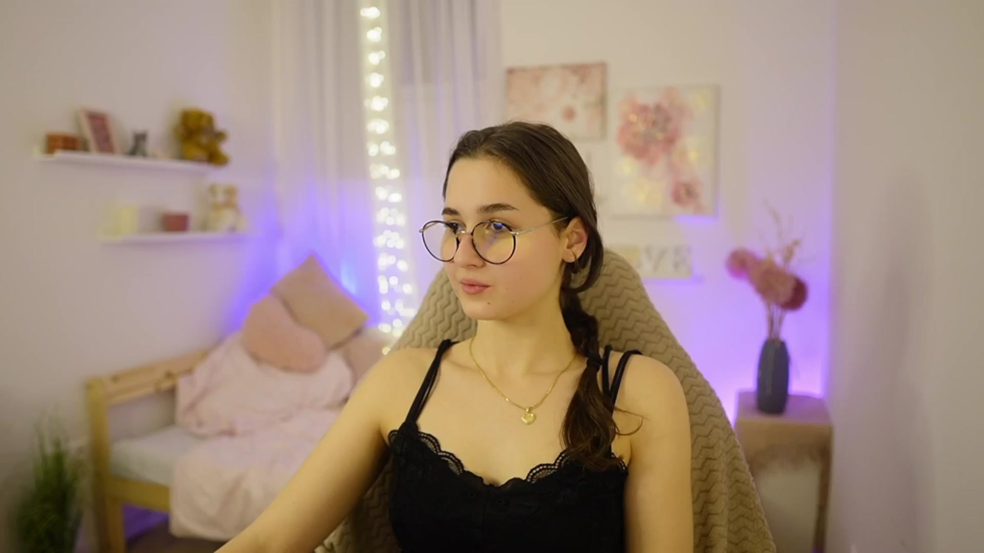 Gallery image thumbnail from Anita_Grey_'s myfreecams stream on, 02/28/2026, 21:38 image 17 of 20