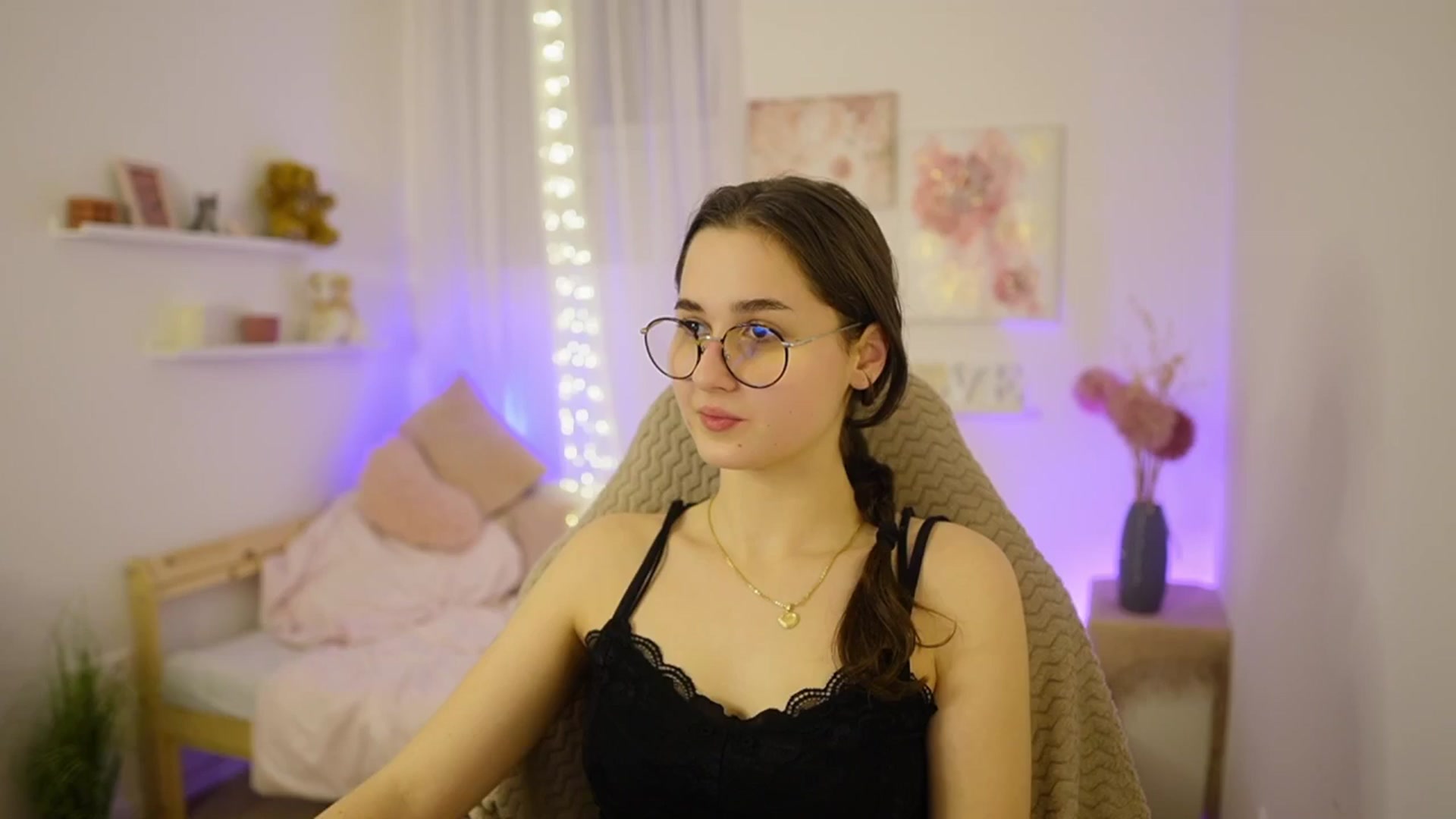 Gallery image thumbnail from Anita_Grey_'s myfreecams stream on, 02/28/2026, 21:38 image 13 of 20