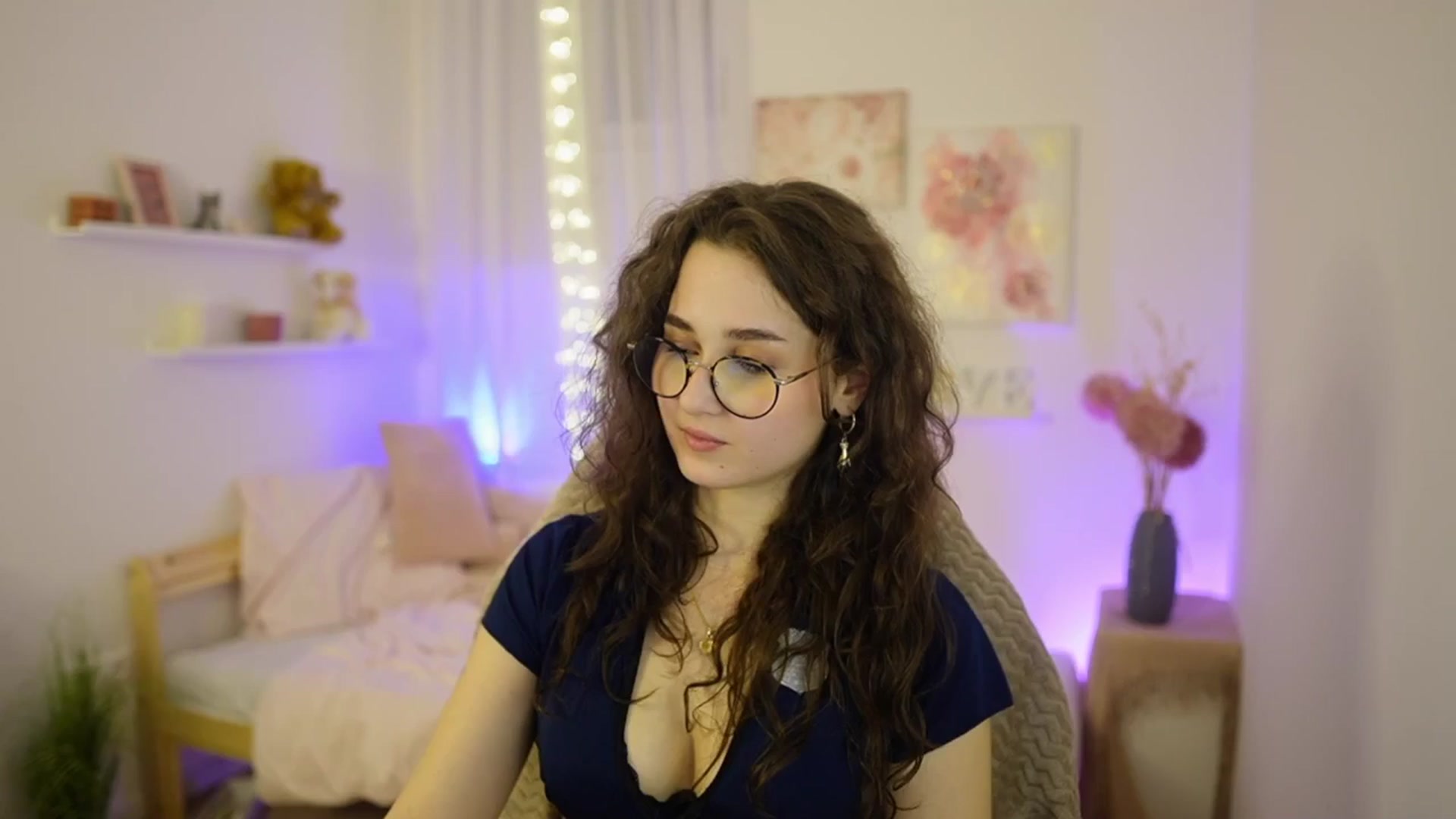 Gallery image thumbnail from Anita_Grey_'s myfreecams stream on, 03/01/2026, 20:18 image 19 of 20