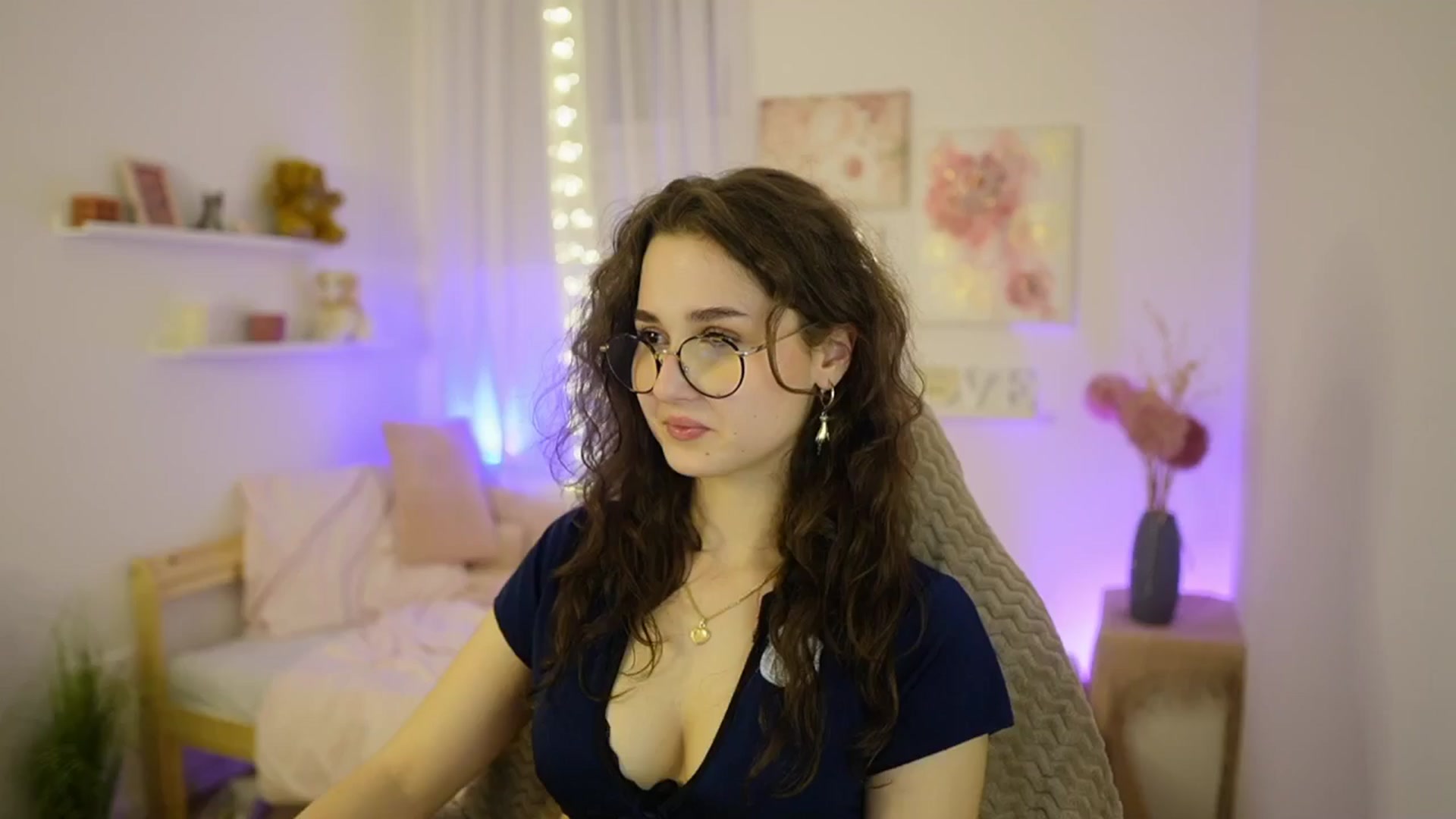 Gallery image thumbnail from Anita_Grey_'s myfreecams stream on, 03/01/2026, 20:18 image 4 of 20