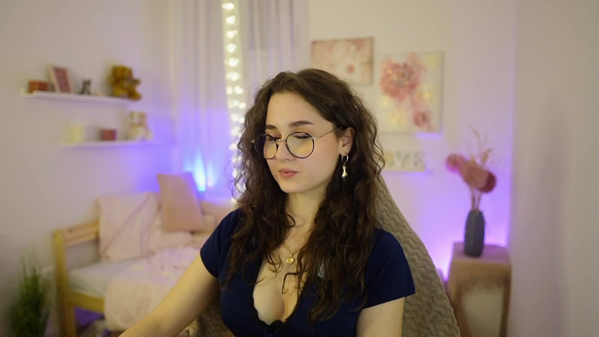 Gallery image thumbnail from Anita_Grey_'s myfreecams stream on, 03/01/2026, 20:18 image 9 of 20