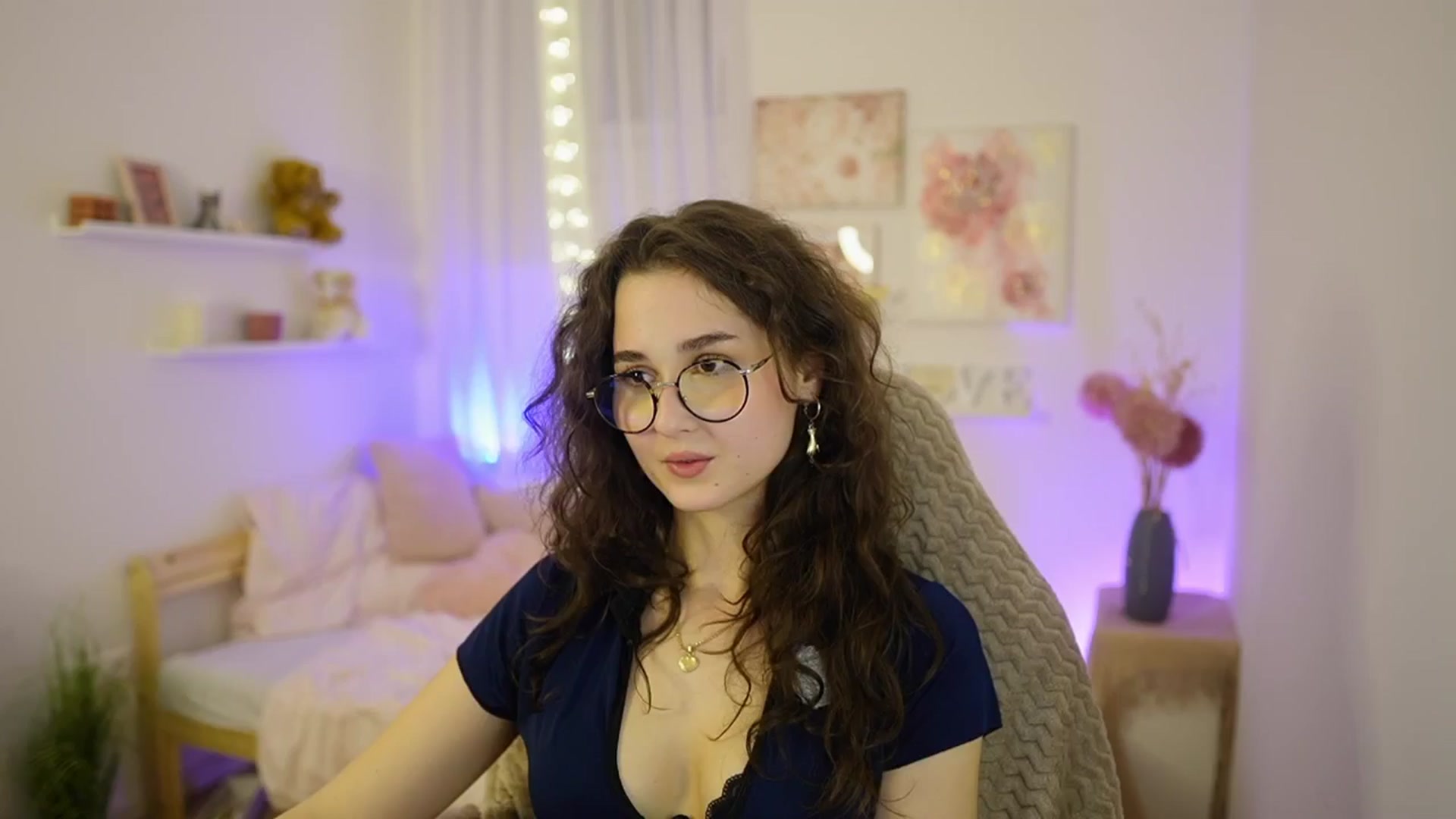 Gallery image thumbnail from Anita_Grey_'s myfreecams stream on, 03/01/2026, 21:59 image 12 of 20
