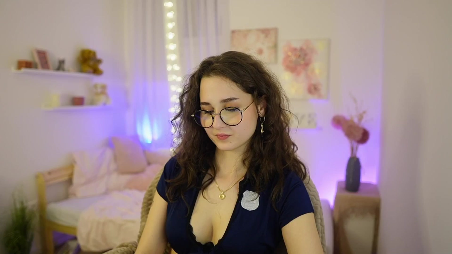 Gallery image thumbnail from Anita_Grey_'s myfreecams stream on, 03/02/2026, 24:16 image 9 of 20