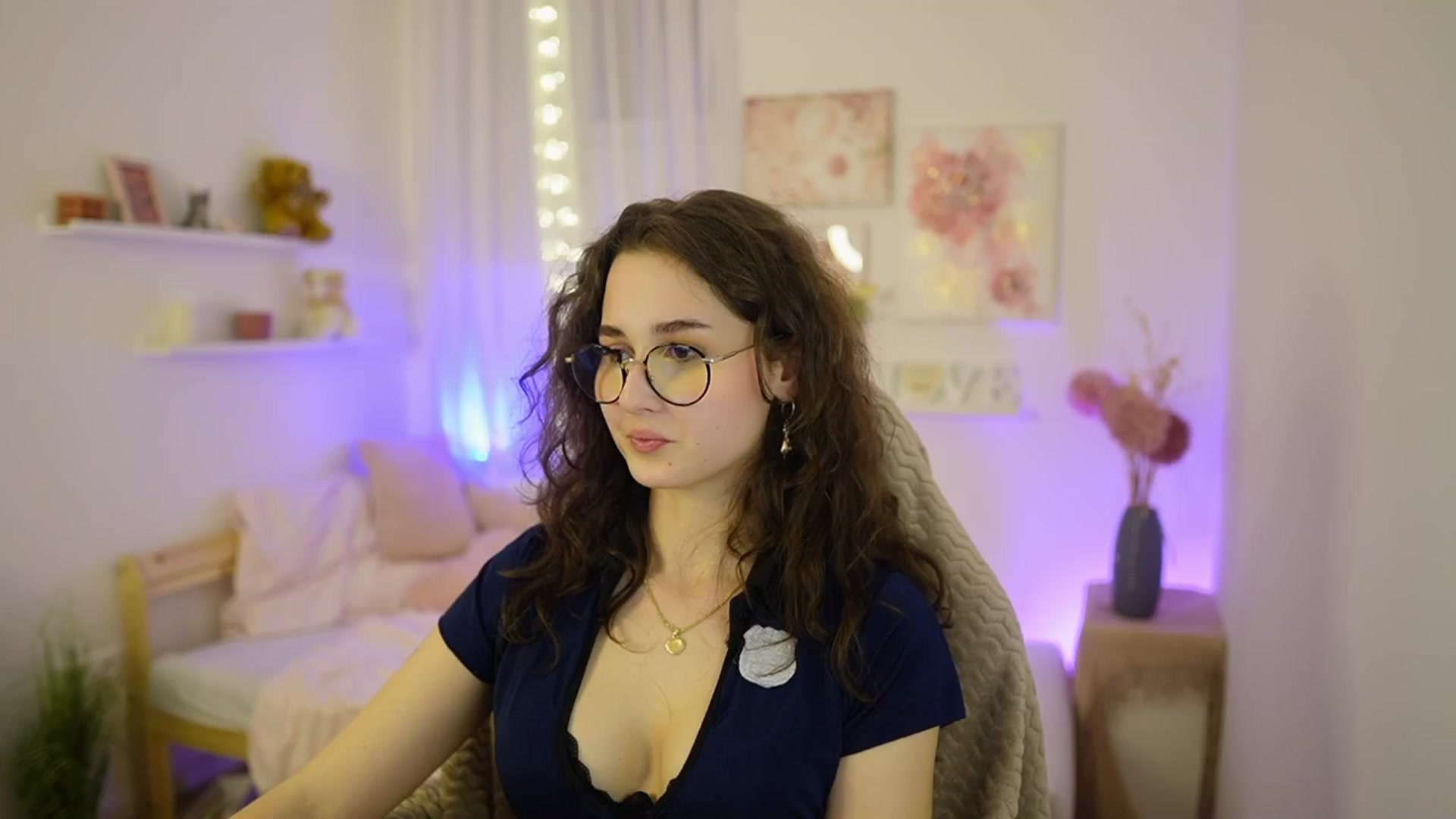 Gallery image thumbnail from Anita_Grey_'s myfreecams stream on, 03/02/2026, 24:16 image 10 of 20