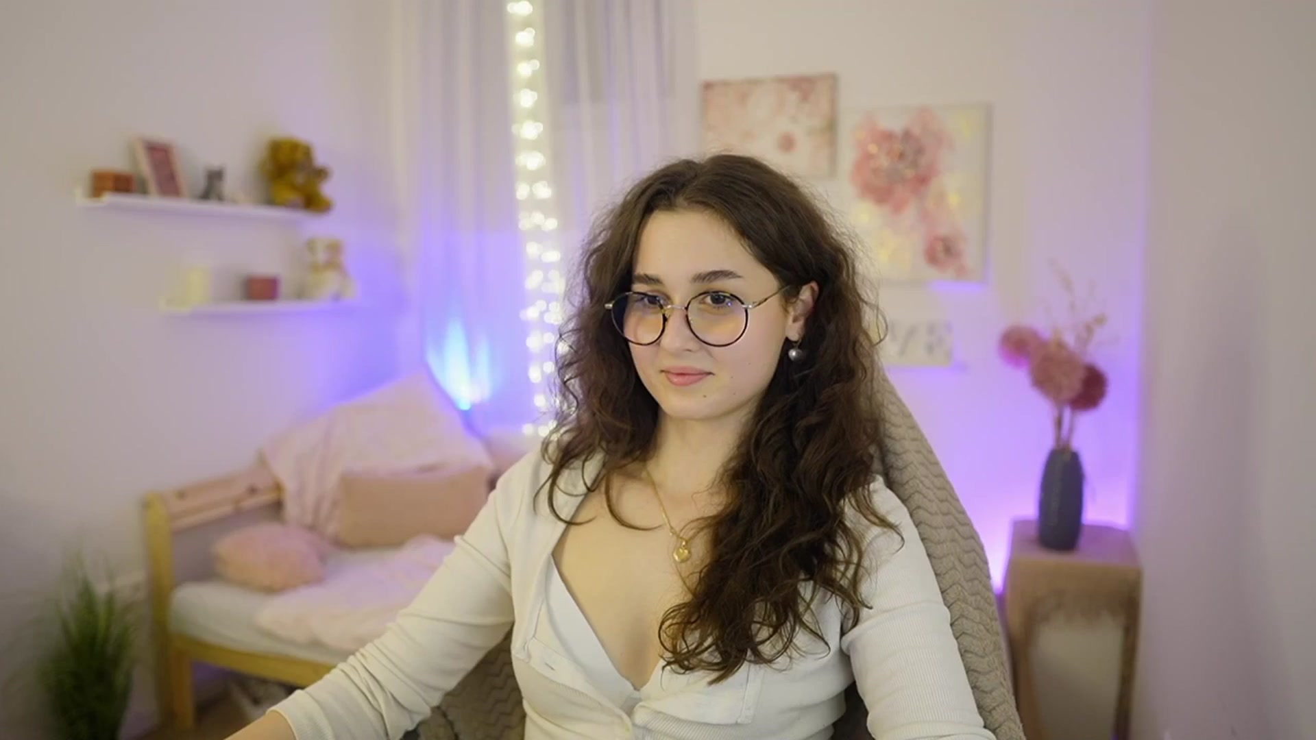 Gallery image thumbnail from Anita_Grey_'s myfreecams stream on, 03/03/2026, 21:39 image 19 of 20